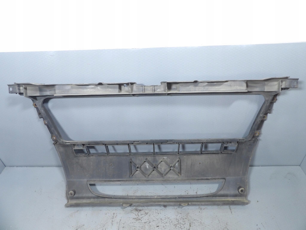 PEUGEOT BOXER II bumper front the centre 1305760070
