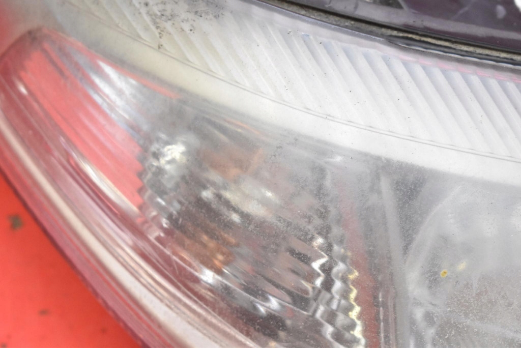 REFLEKTOR right light front XENON EU 8200002466 RENAULT LAGUNA 2 II 01-05