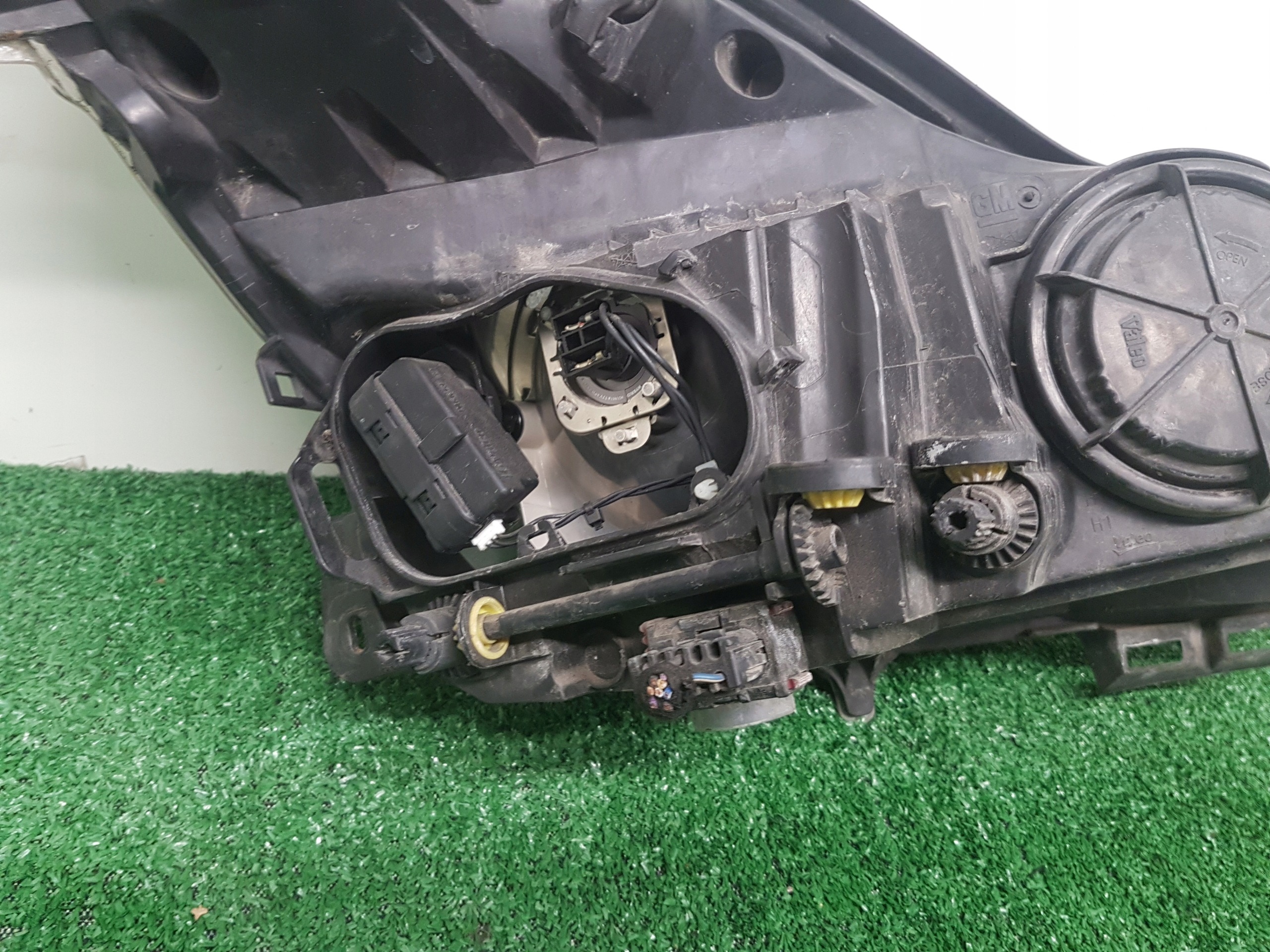 licht links vorne OPEL CORSA D 13186381
