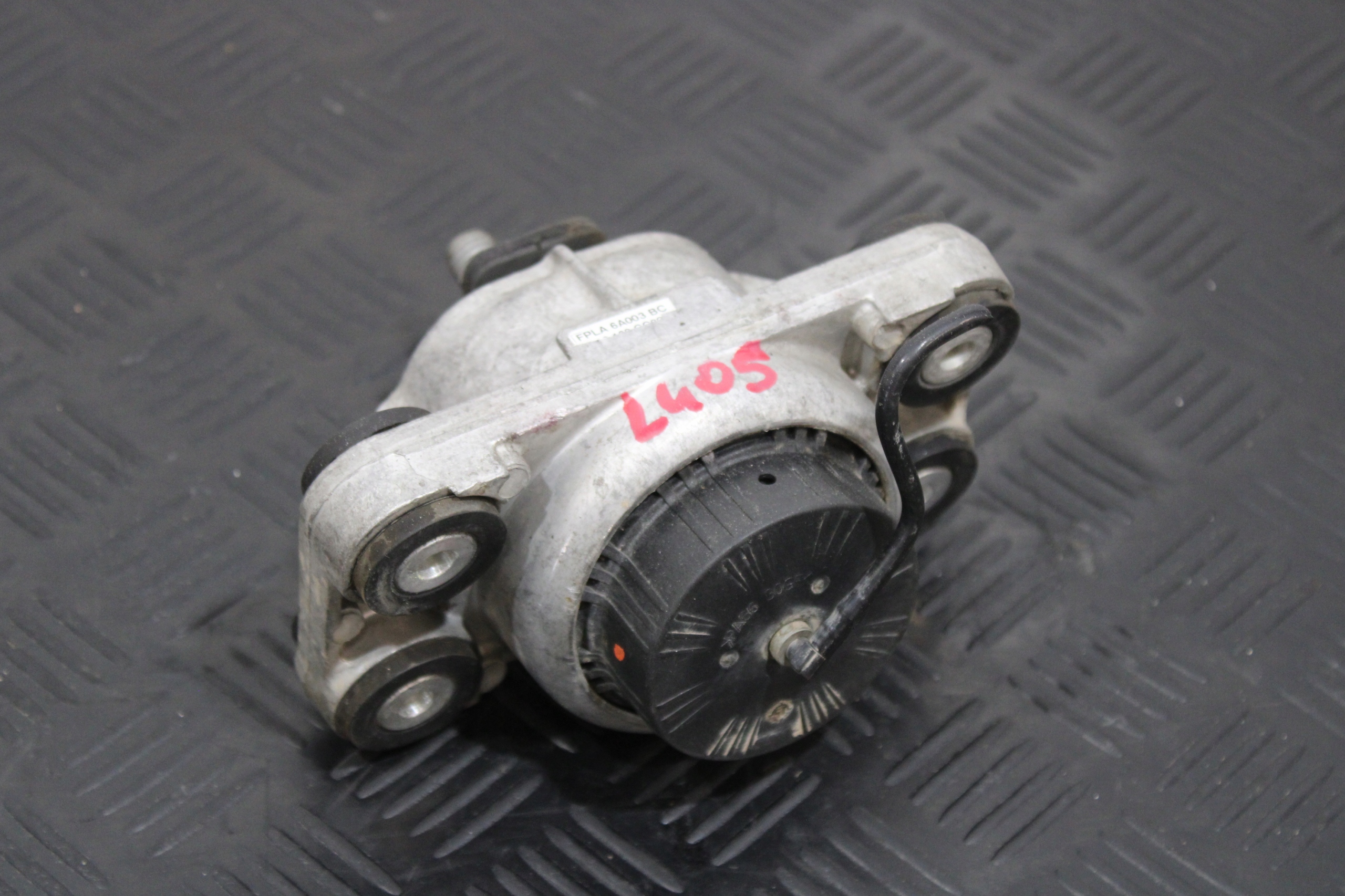engine mount FPLA-6A003-BC LAND RANGE ROVER VOGUE L405 LIFT