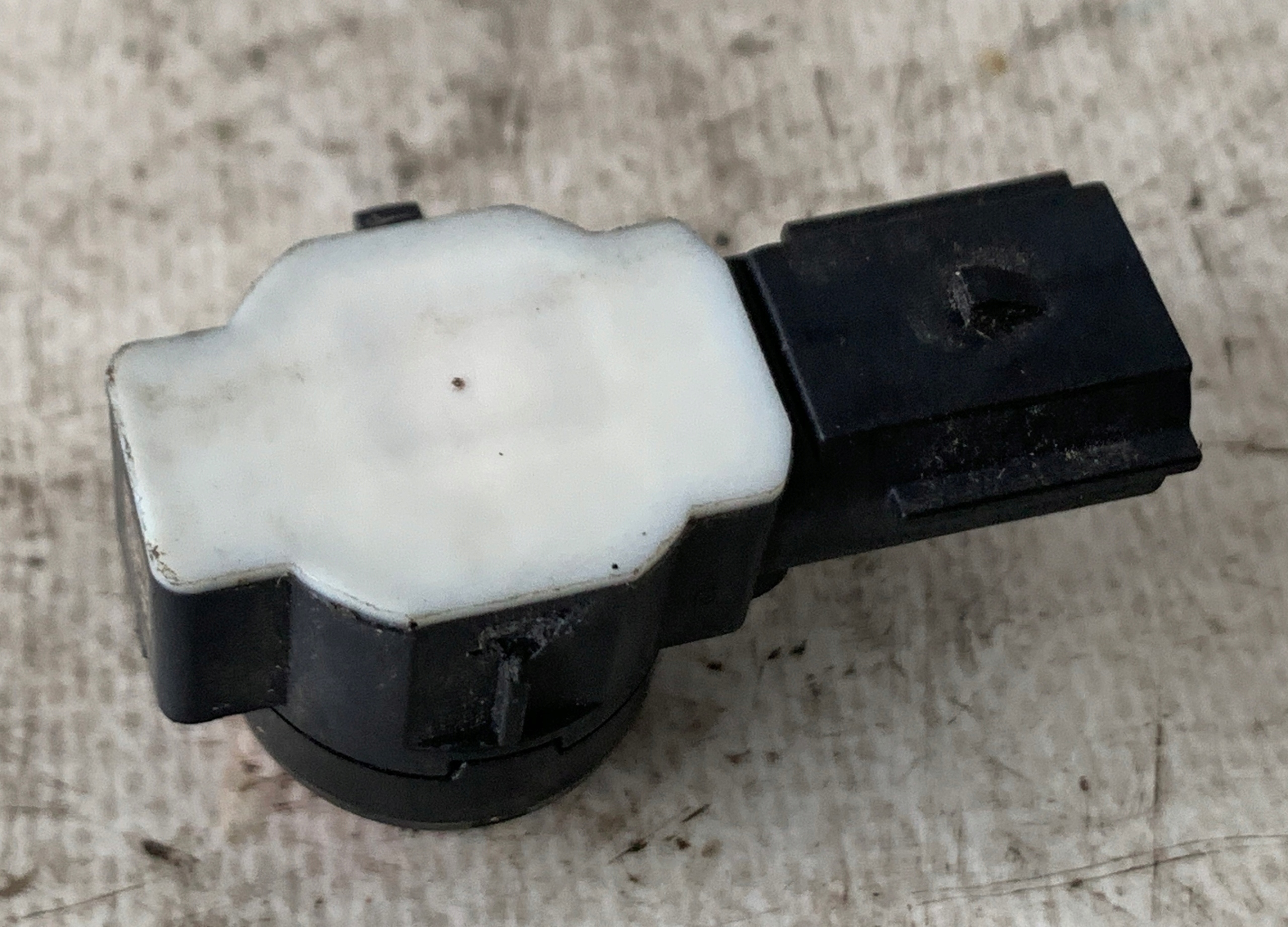 $ Sensor Parken PDC CHEVROLET GM 22998446