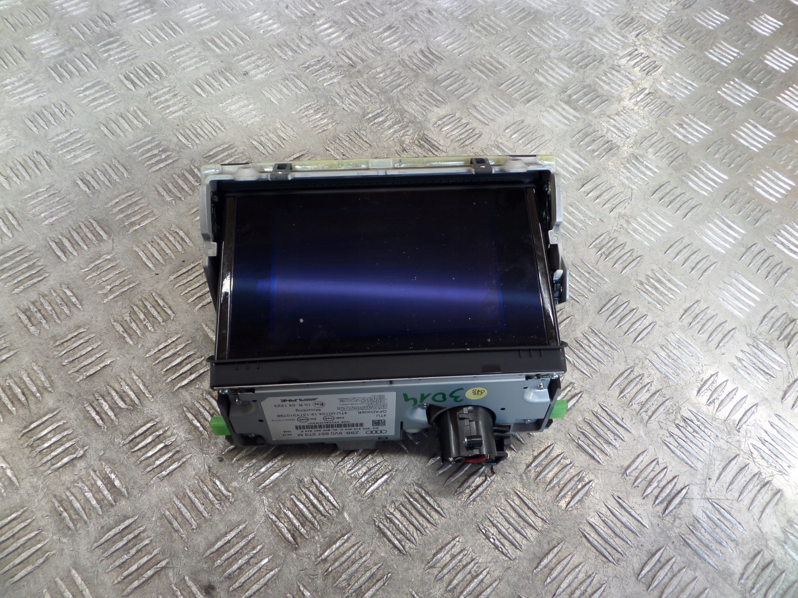 Audi A3 8V display central navigation devices 8v0857273m