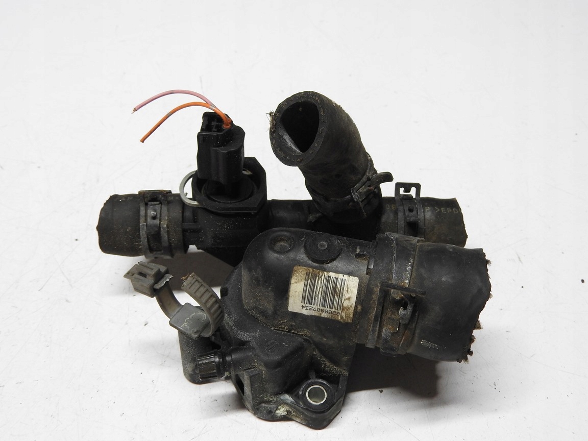 NISSAN X-TRAIL T31 08-13 2.0 DCI Obudowa termostatu 8200907234