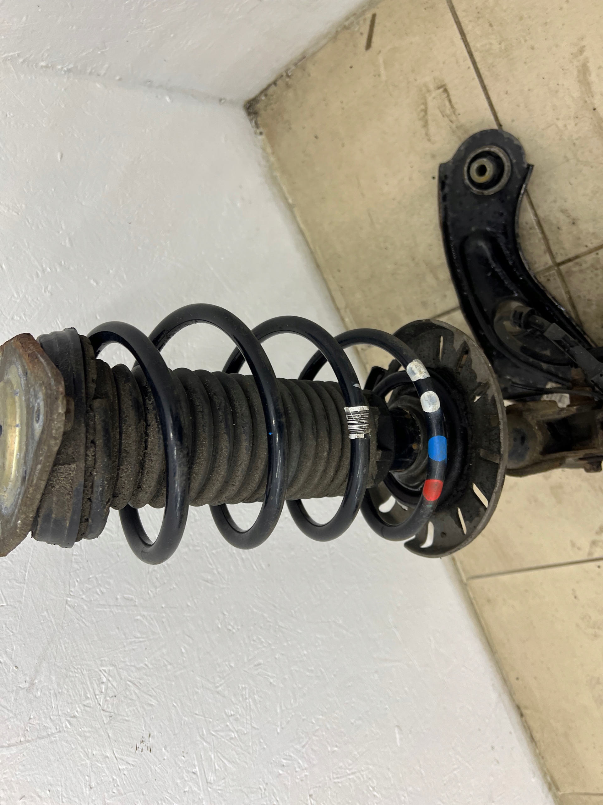 swing shock absorber arm left front - PEUGEOT 308 II T9 1.6 B-HDI