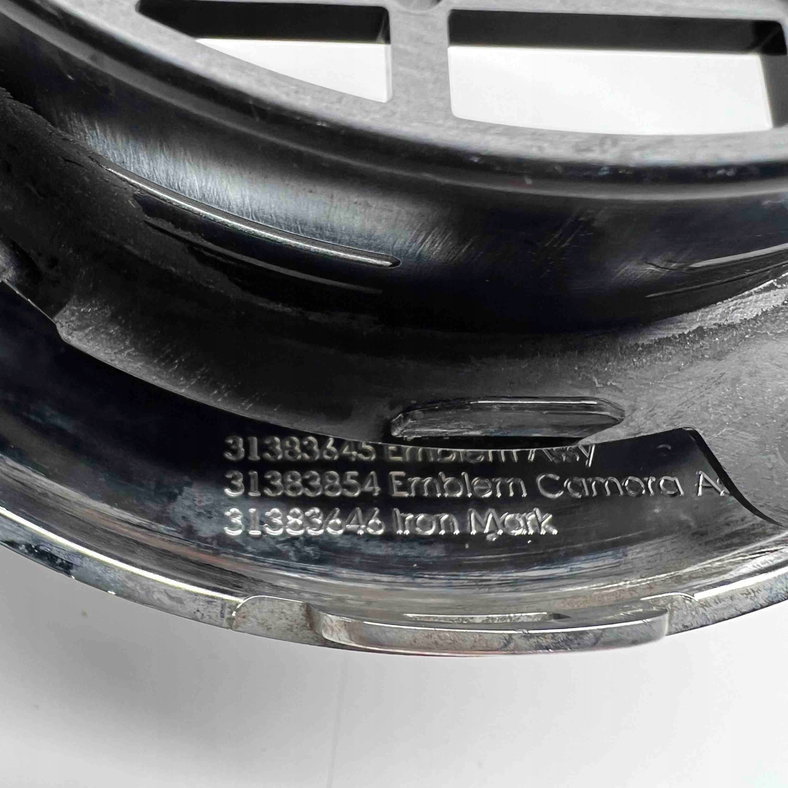 VOLVO XC60 S60 V90 EMBLEMAT logo LOGO originale 31383645