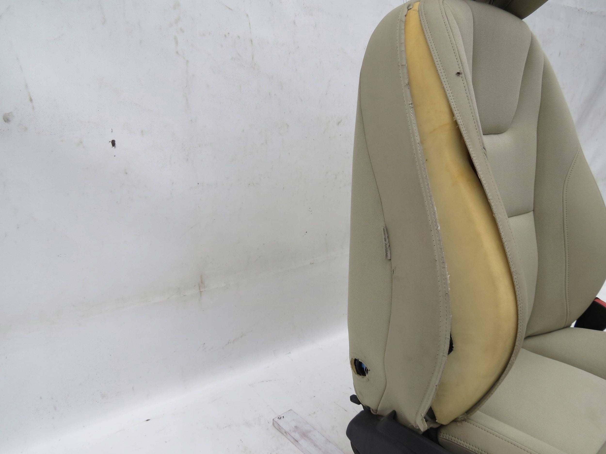 Sitz heck VOLVO S60 II V60 und 2.0D 163KM 31366145