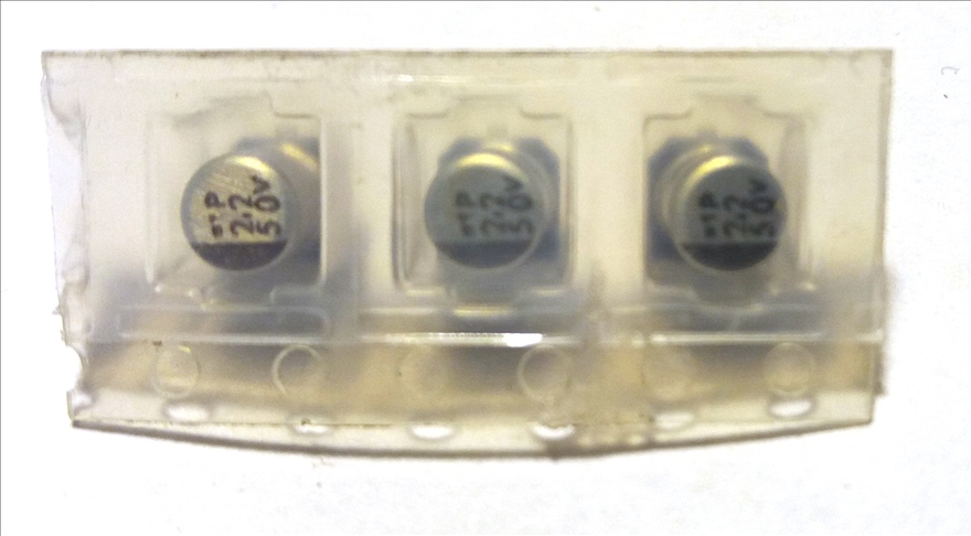 

Kondensator 2,2uF 50V Smd x10
