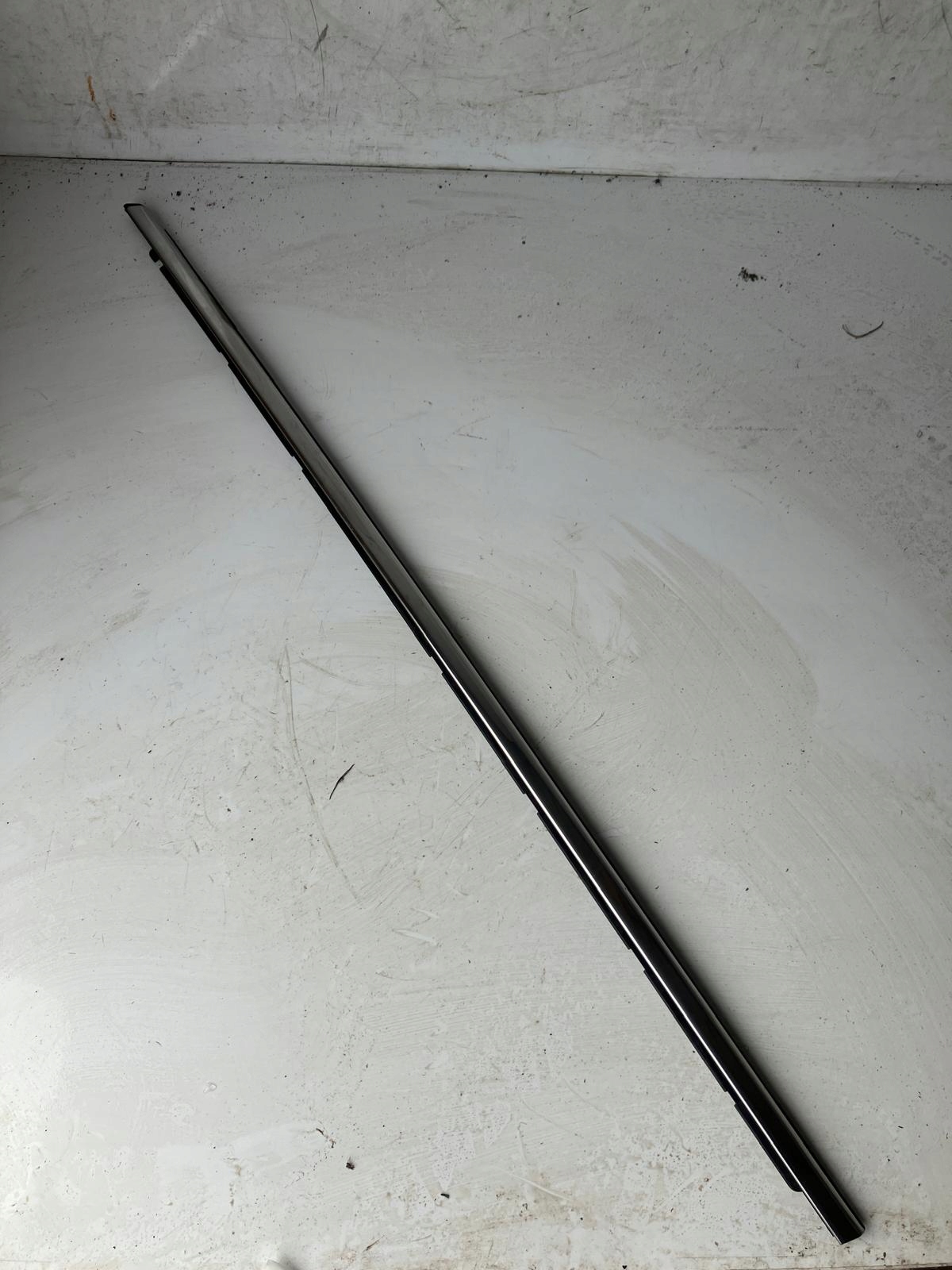 moulding dust door PEUGEOT 308 T9 left front CHROM
