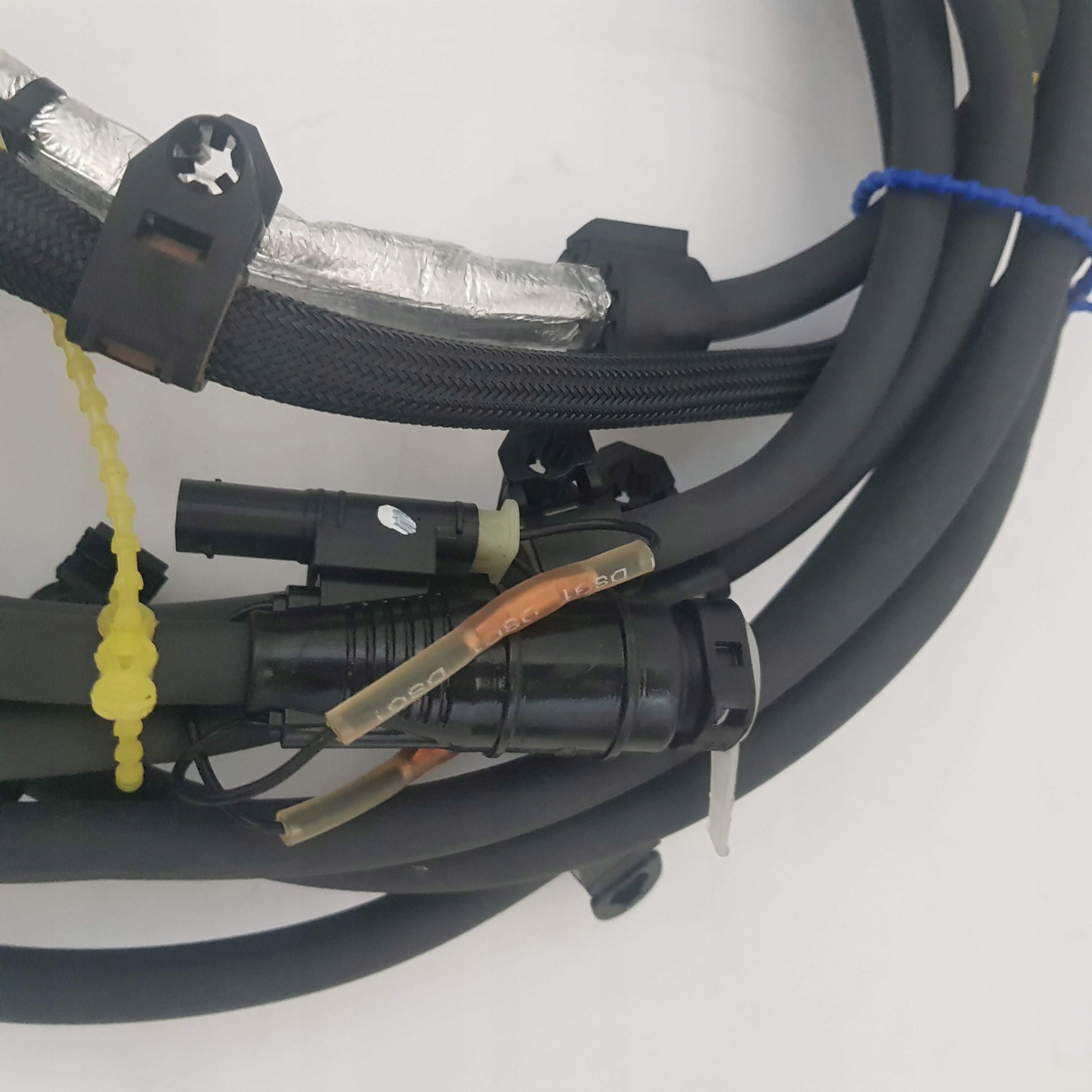 Mercedes E KLASA 213 W213 PRZEWODY ADBLUE NOWE Part manufacturer Mercedes Benz OE