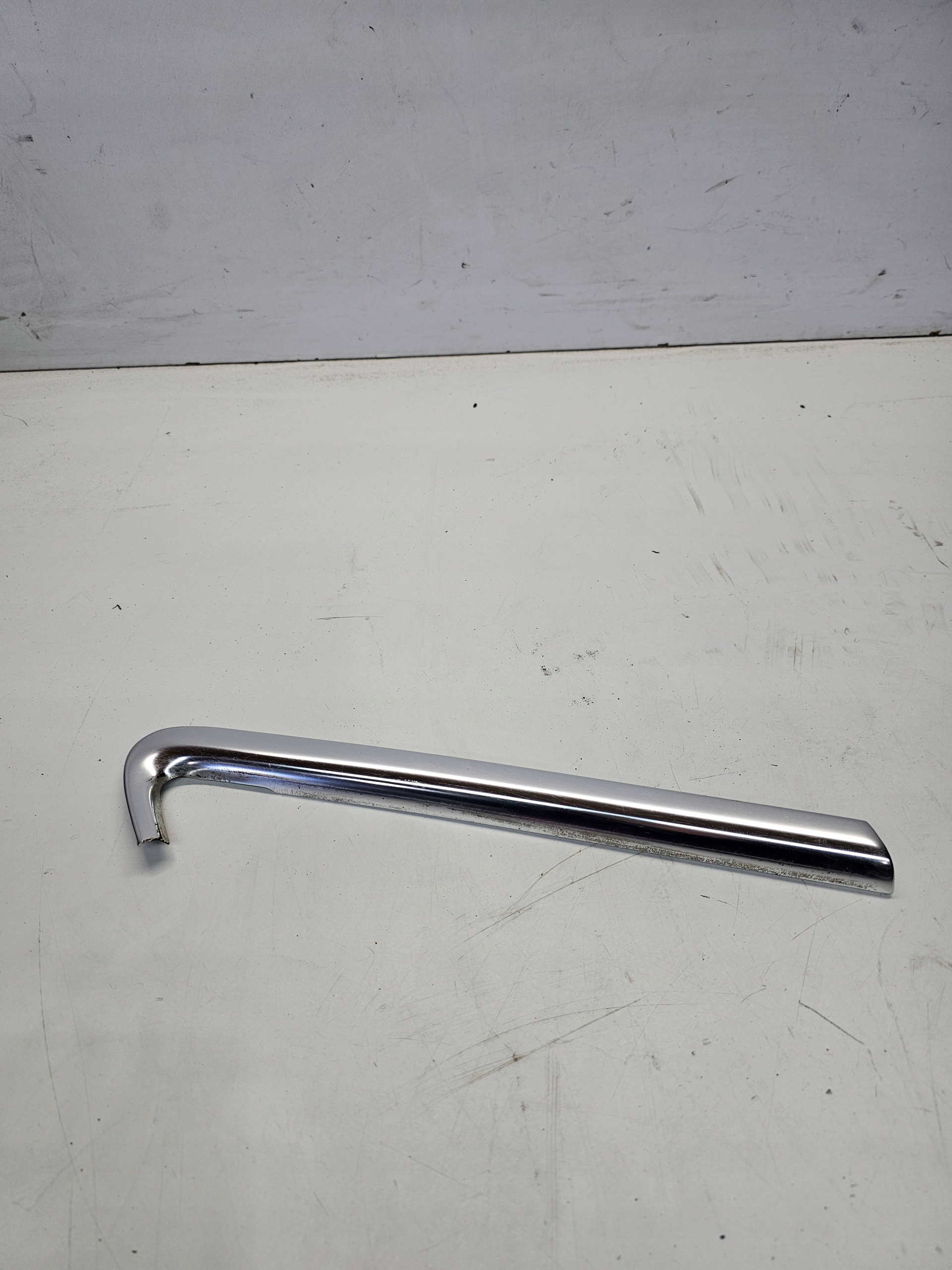 moulding bodywork CHROM left lower AUDI Q3 8U 8U0853345