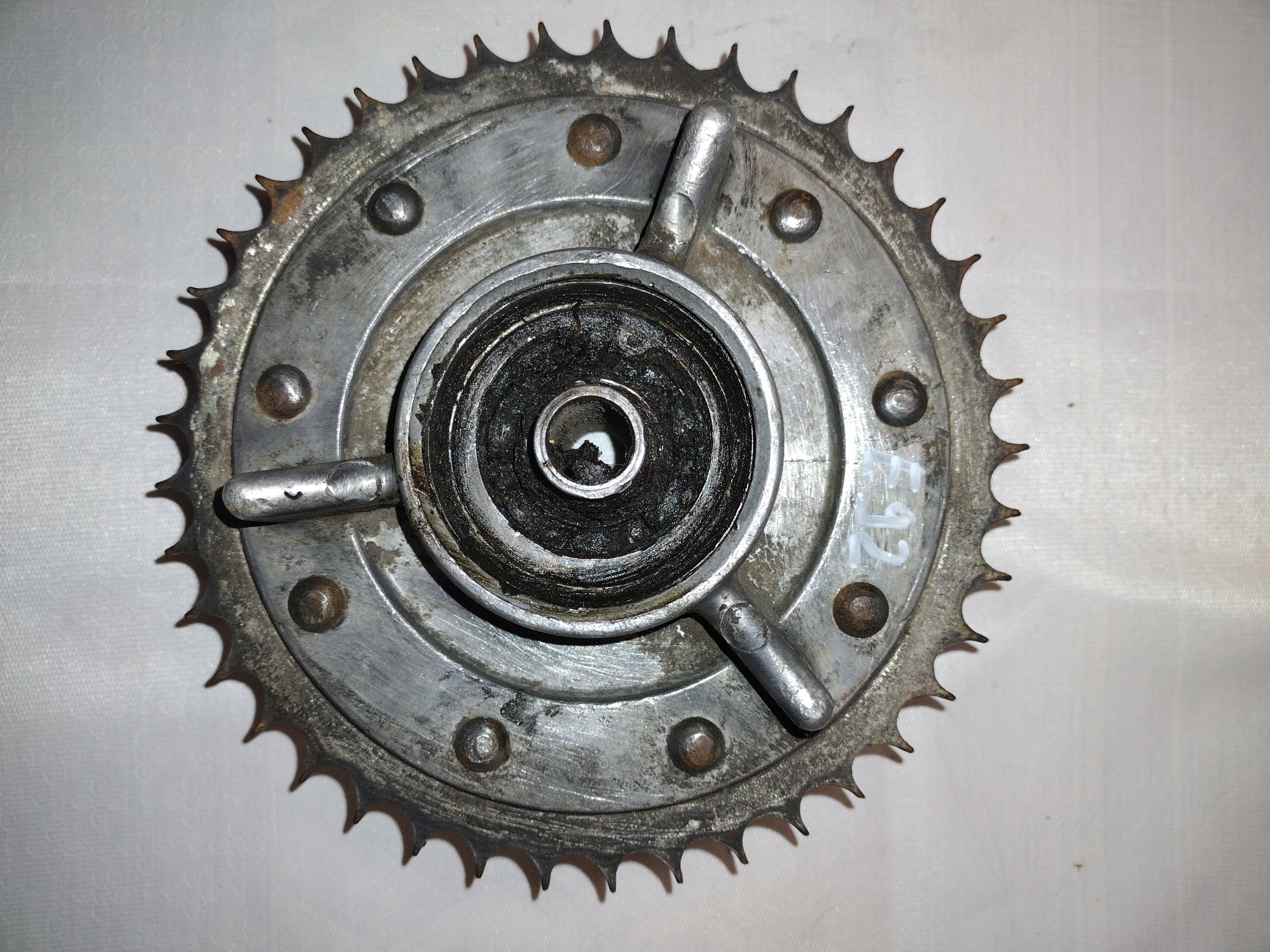 WSK01 - ШЕСТЕРНЯ ЗАДНЬОГО КОЛЕСА WSK WFM SHL ЗАПЧАСТИНИ