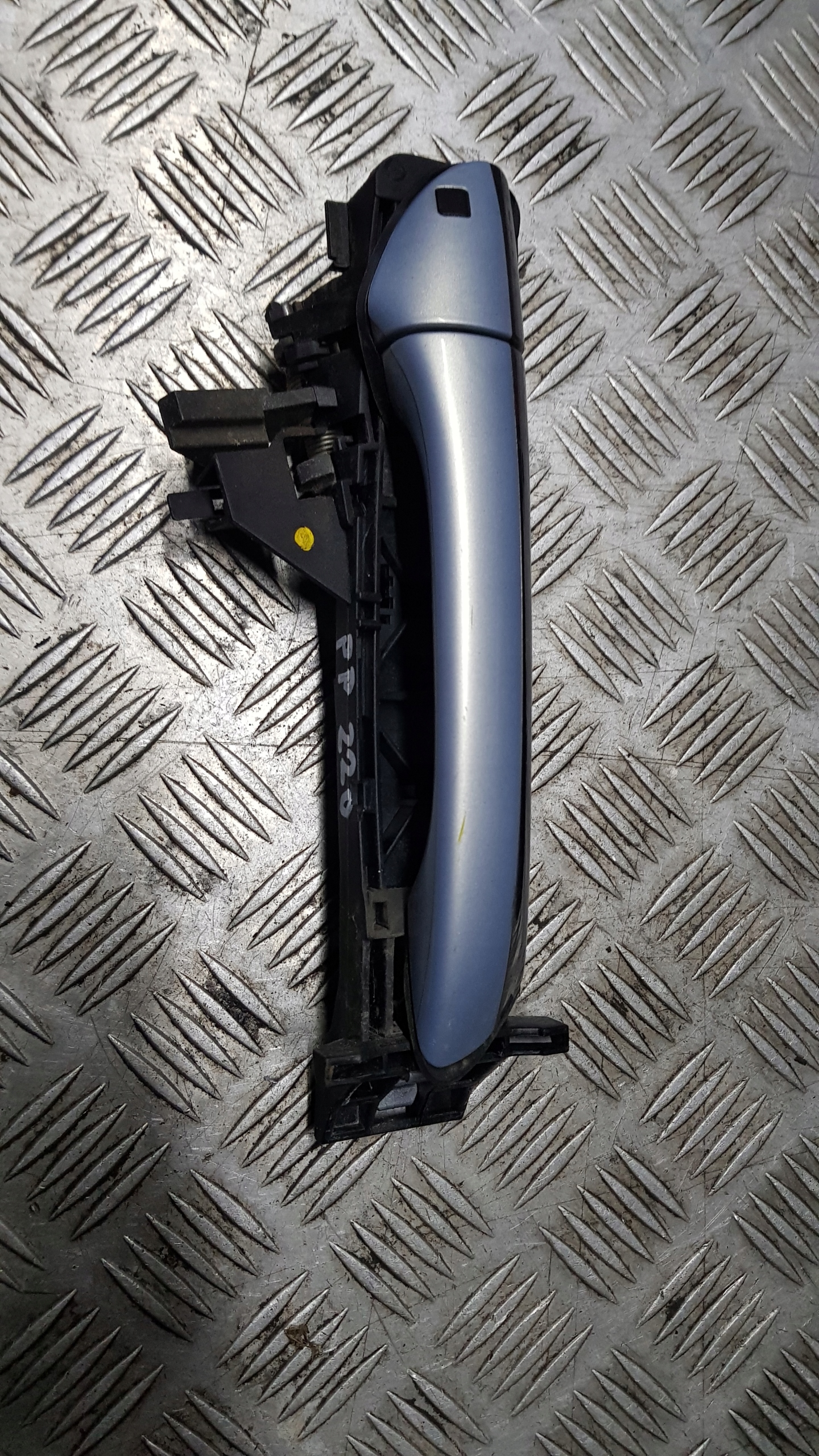 MERCEDES W220 handle right front exterior