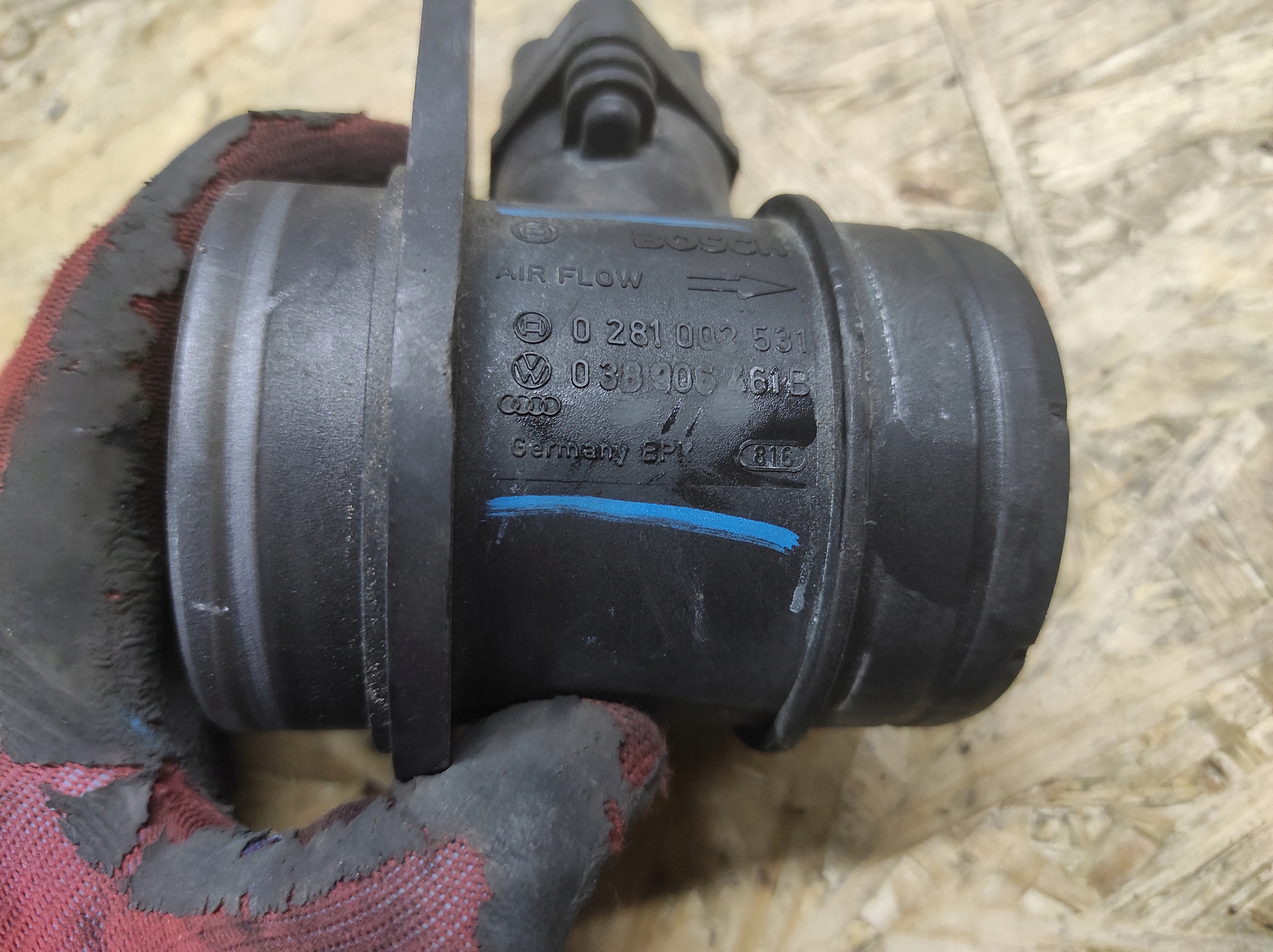 flow meter air 0 281 002 757 BOSCH AUDI