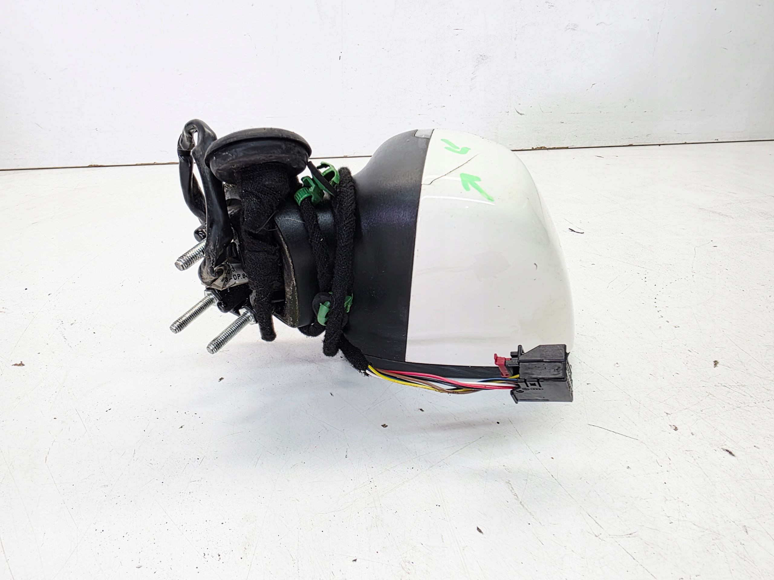 mirror exterior right AUDI A1 8X 8X3 6 PIN LY9K 1/25 UK