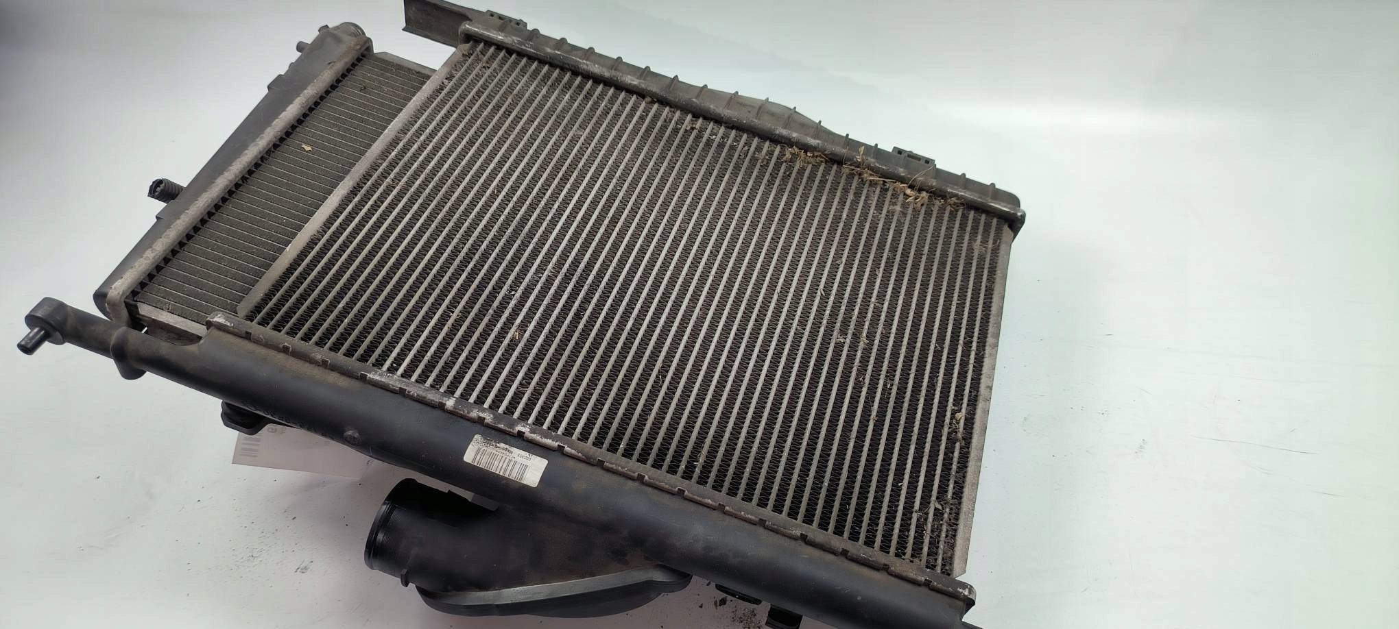 water cooler VOLVO V40 and LIFT