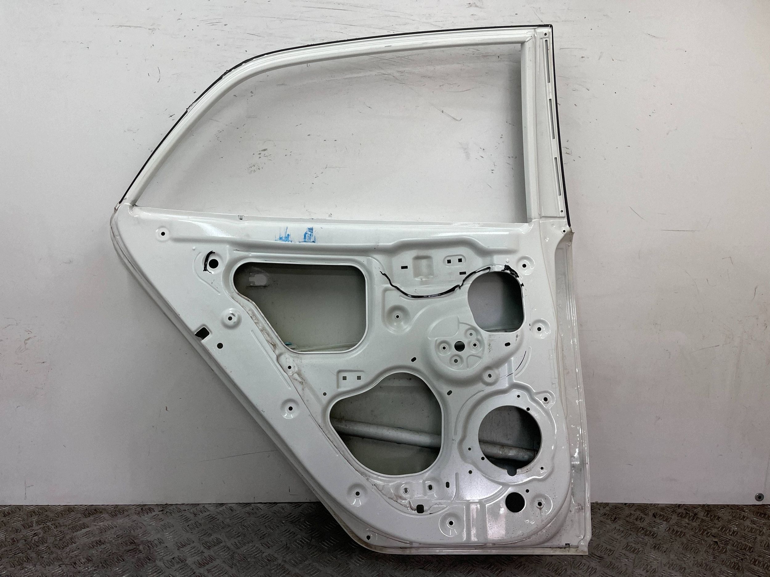 door rear part rear. left KIA Rio 4 IV 17