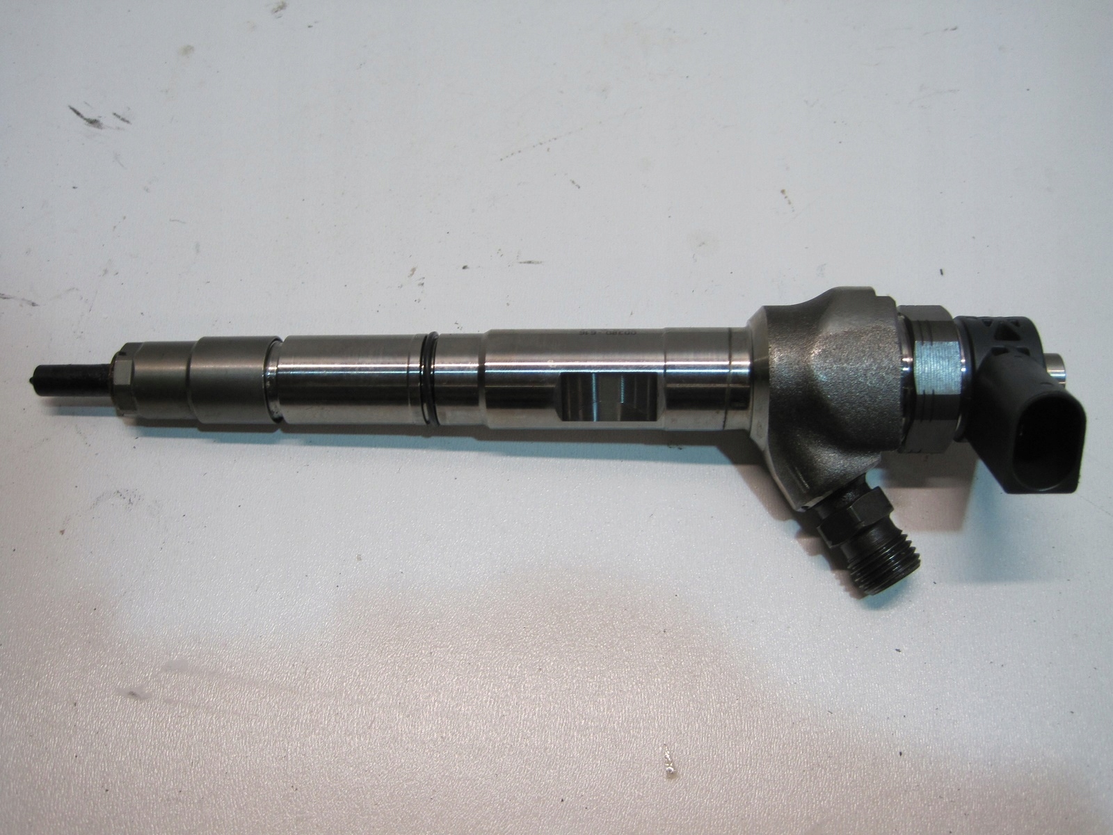 nozzle injector Golf 7 5G0 VW 1SZT 04L130277AD