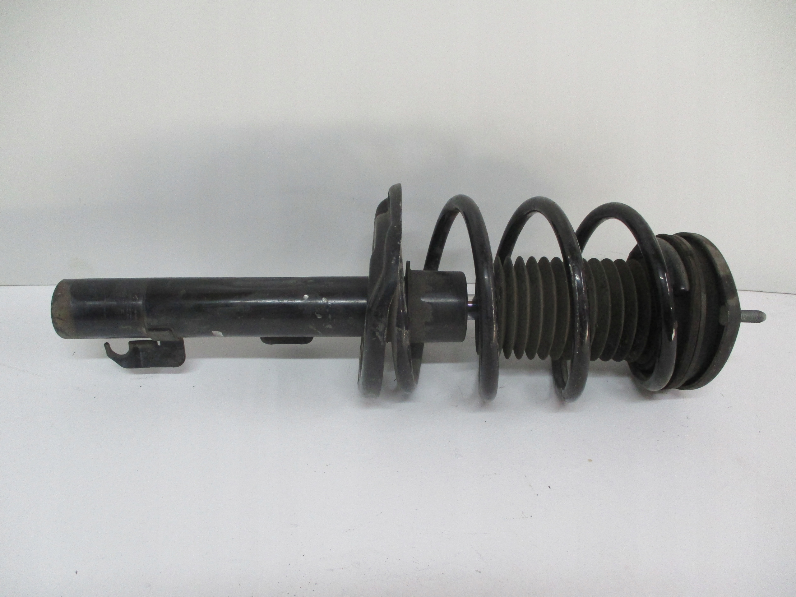AMOR shock absorber front MAZDA 3 BP 23r 2.0 HYB left