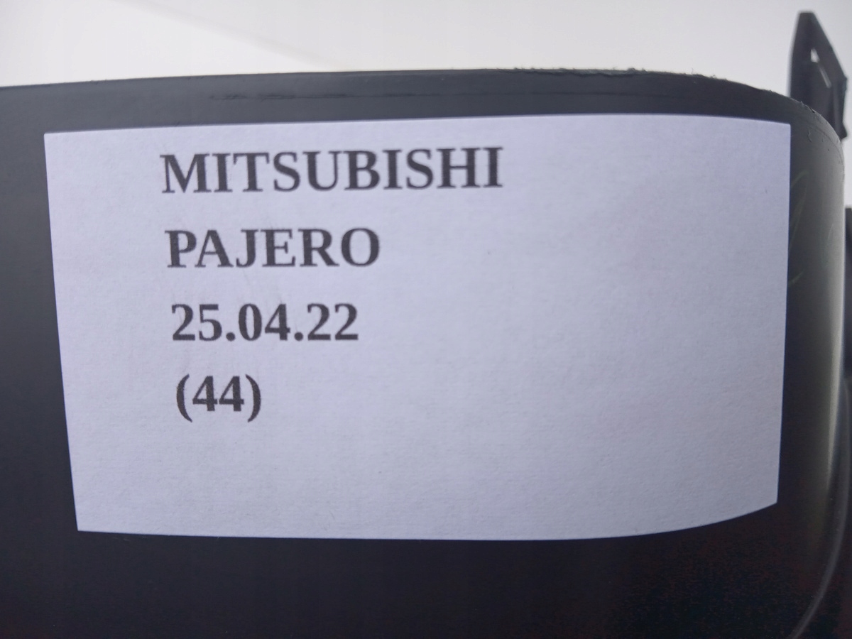 рамка счетчика mitsubishi Pajero Sport II