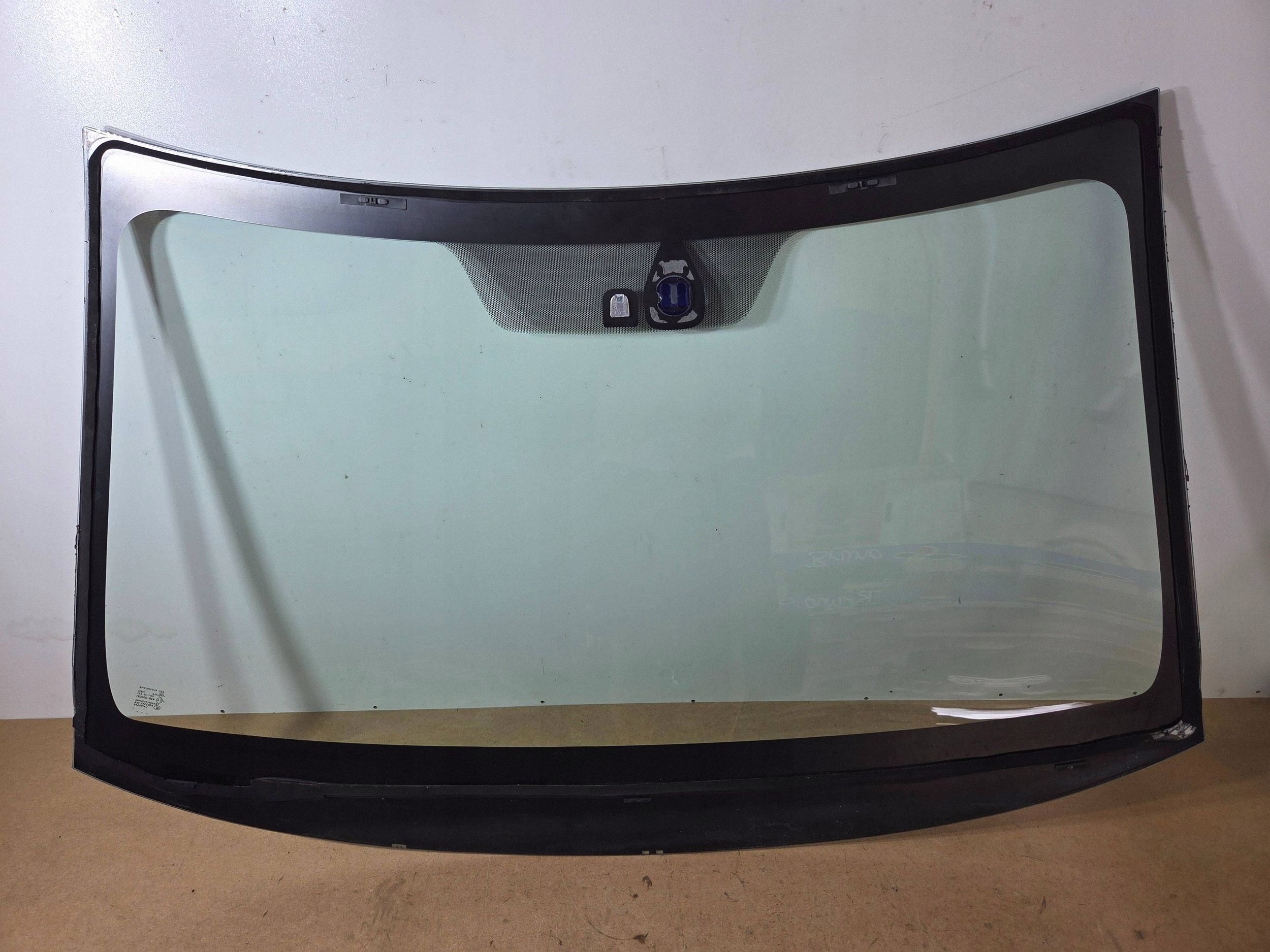 Mitsubishi Outlander III window front 43R000081 (ST210)