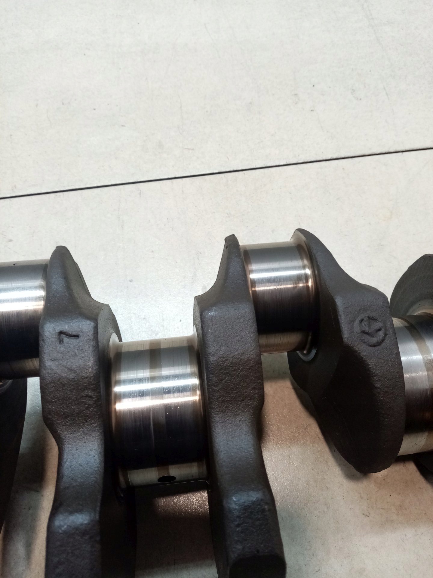 crank VOYAGER IV 2.5 CRD crank 2093H