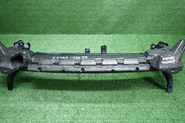 HYUNDAI TUCSON III bumper support front front