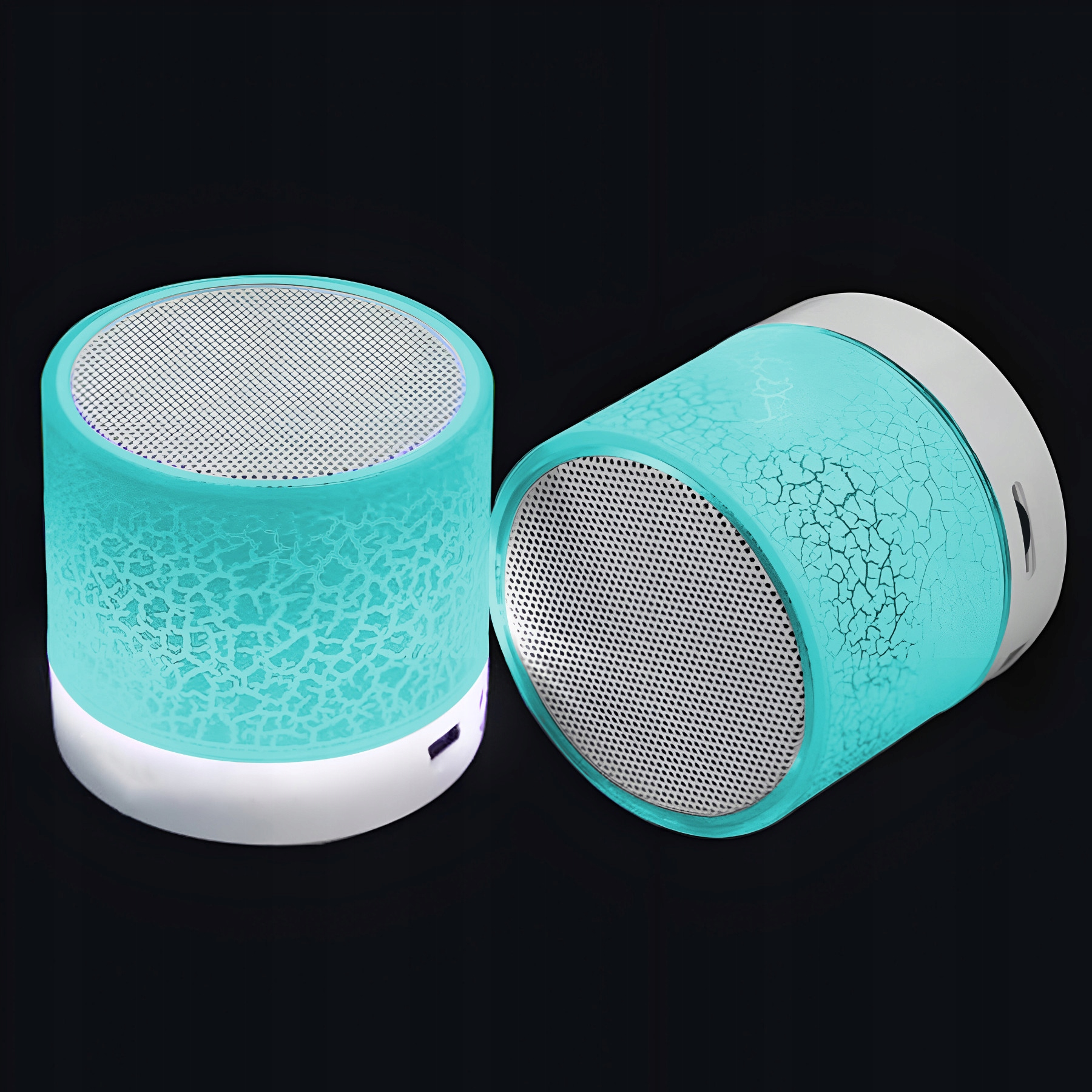 GŁOŚNIK BEZPRZEWODOWY MINI PRZENOŚNY BLUETOOTH USB SD ŚWIECĄCY LED Waga produktu z opakowaniem jednostkowym 1 kg