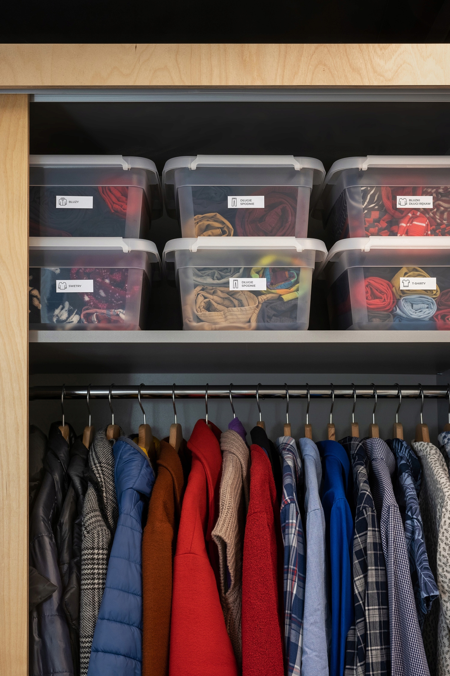 ORGANIZER pojemnik plastikowy 2l z pokrywą do lodówki lunchbox na żywność Stan opakowania oryginalne