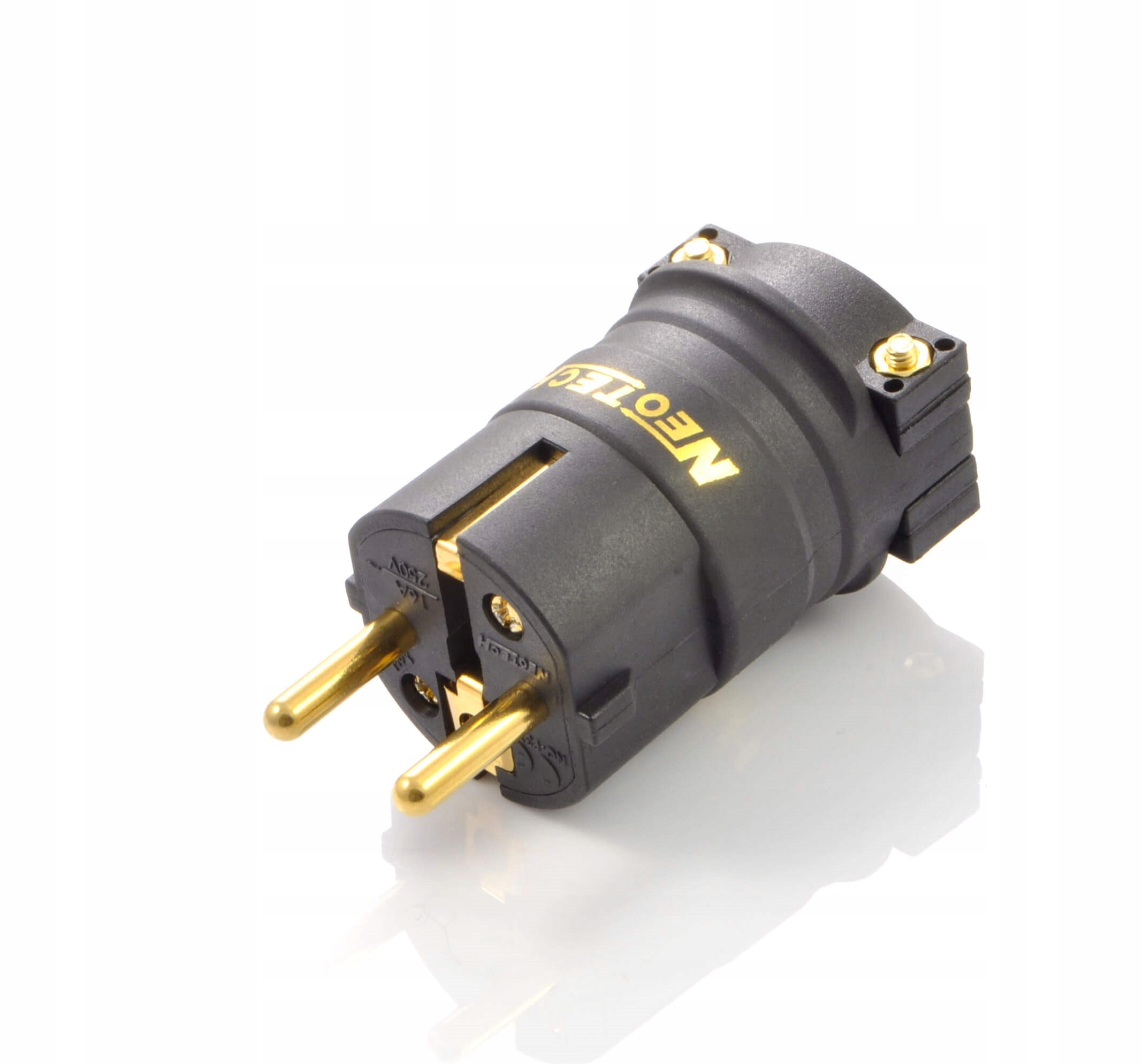 

Wtyk zasilający NeoTech NC-P312 Schuko miedź Ofc