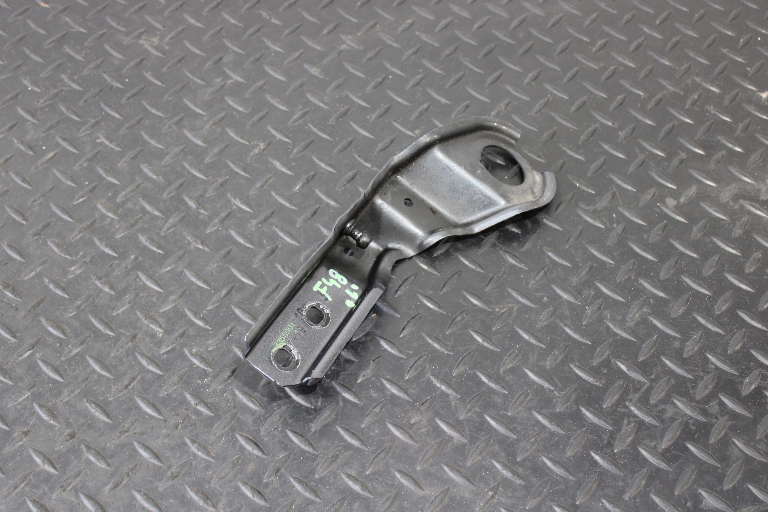 Support plaque Console Aile Gauche BMW X1 F48 7355991