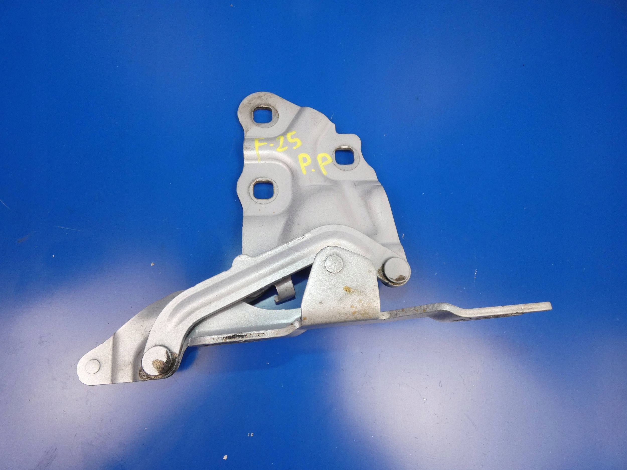 BMW X3 F25 hinge bonnets right front