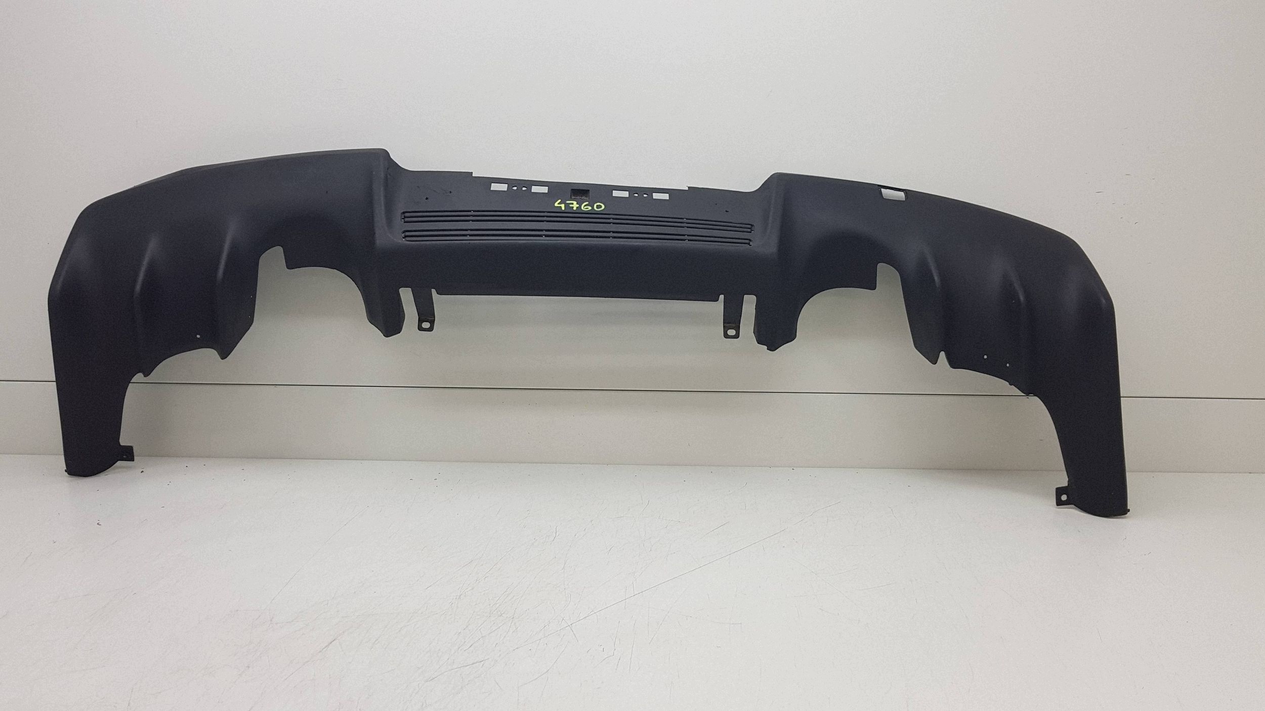 MITSUBISHI LANCER EVO X SPOILER branik stražnji dio 6410A851