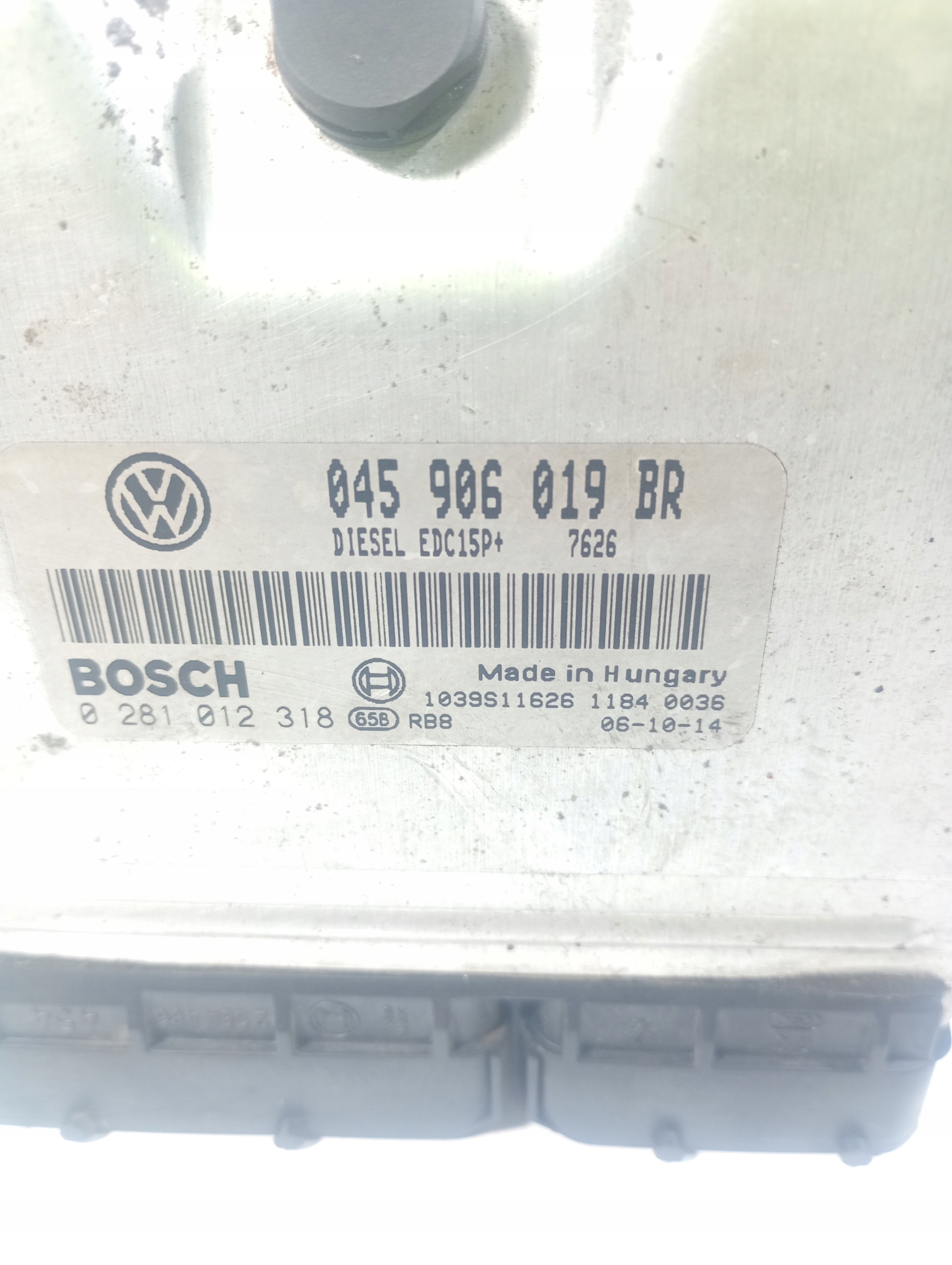 Skoda Fabia 1 l 99-08 computer control unit of the engine OE 0281012318