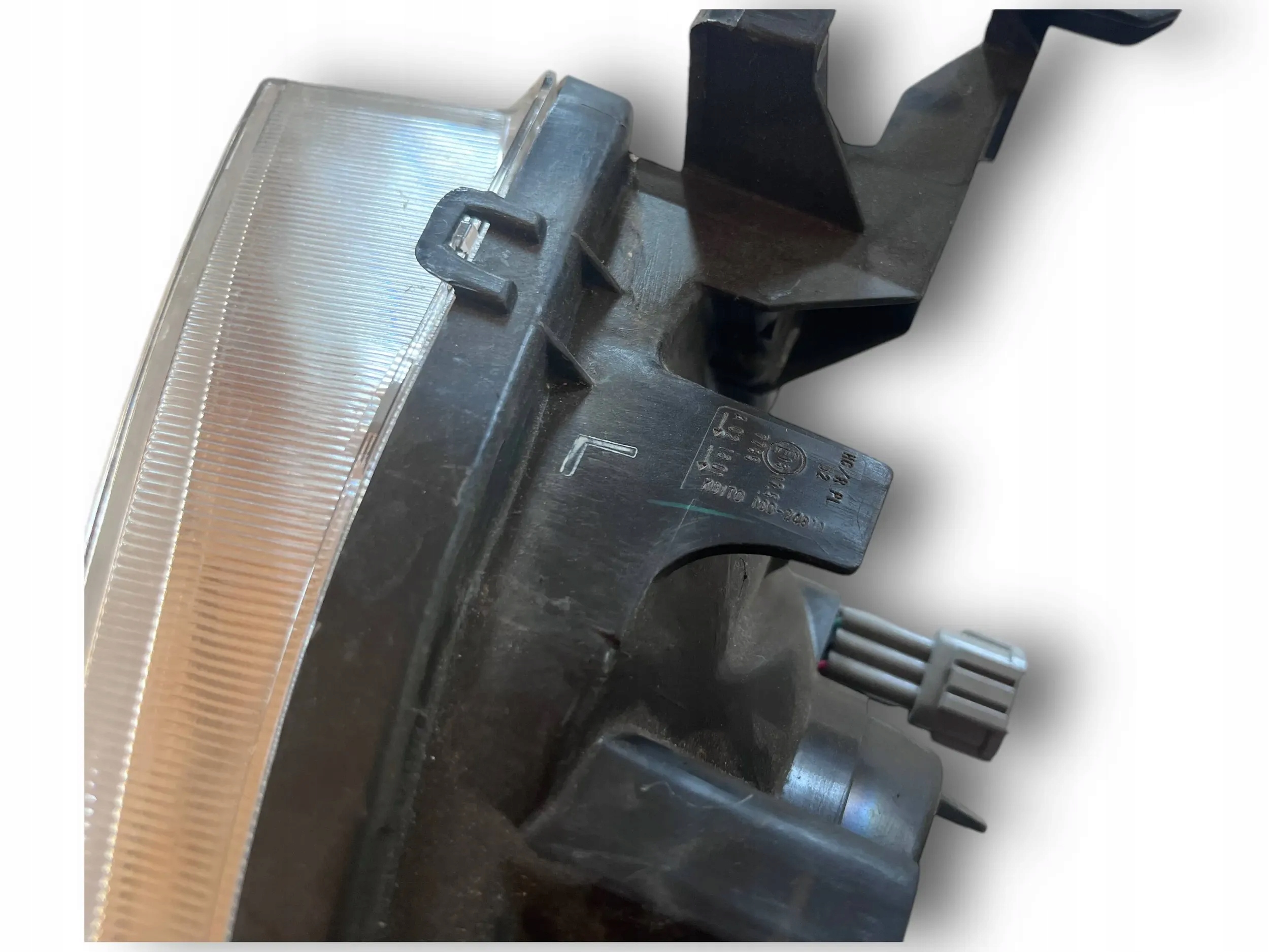 NISSAN NAWARA light front 9922680008 $J