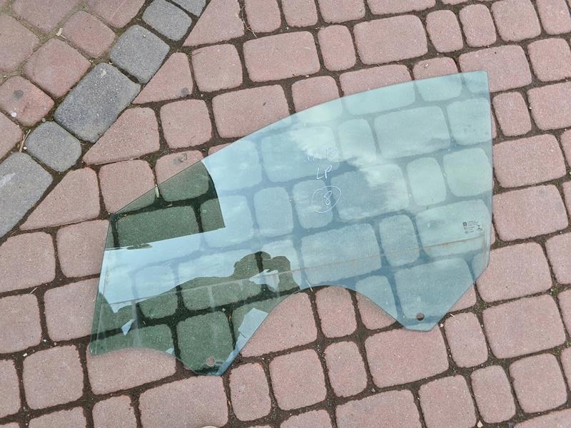 Скло Переднє переднє ліве Opel Insignia B 2018