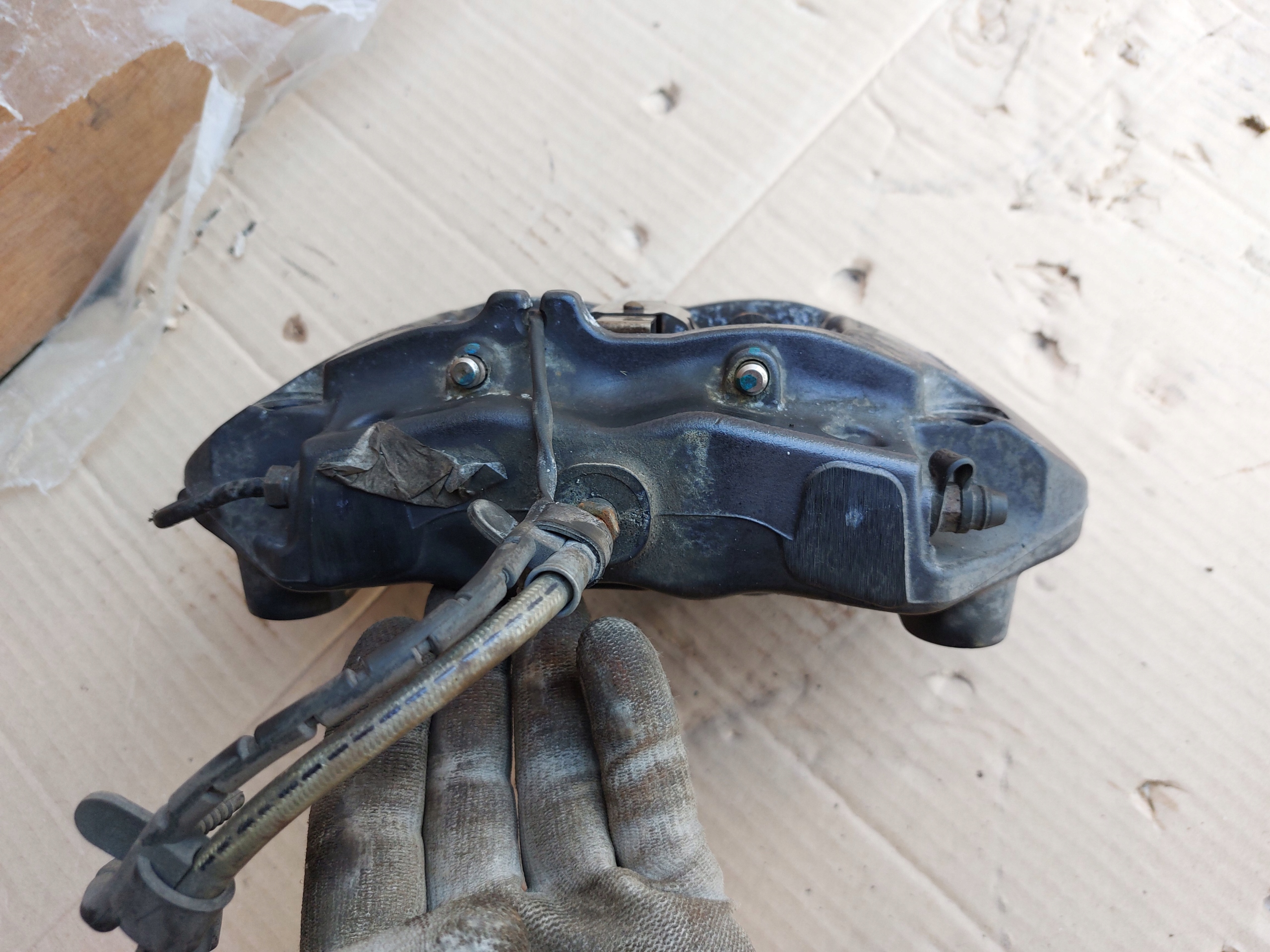 caliper brake rear part left right ASTON MARTIN VANTAGE 4.7 V8 17r