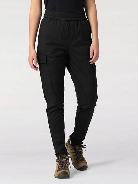 Damskie spodnie proste Wrangler Cargo Jogger Black WC2FAZ100 34/34