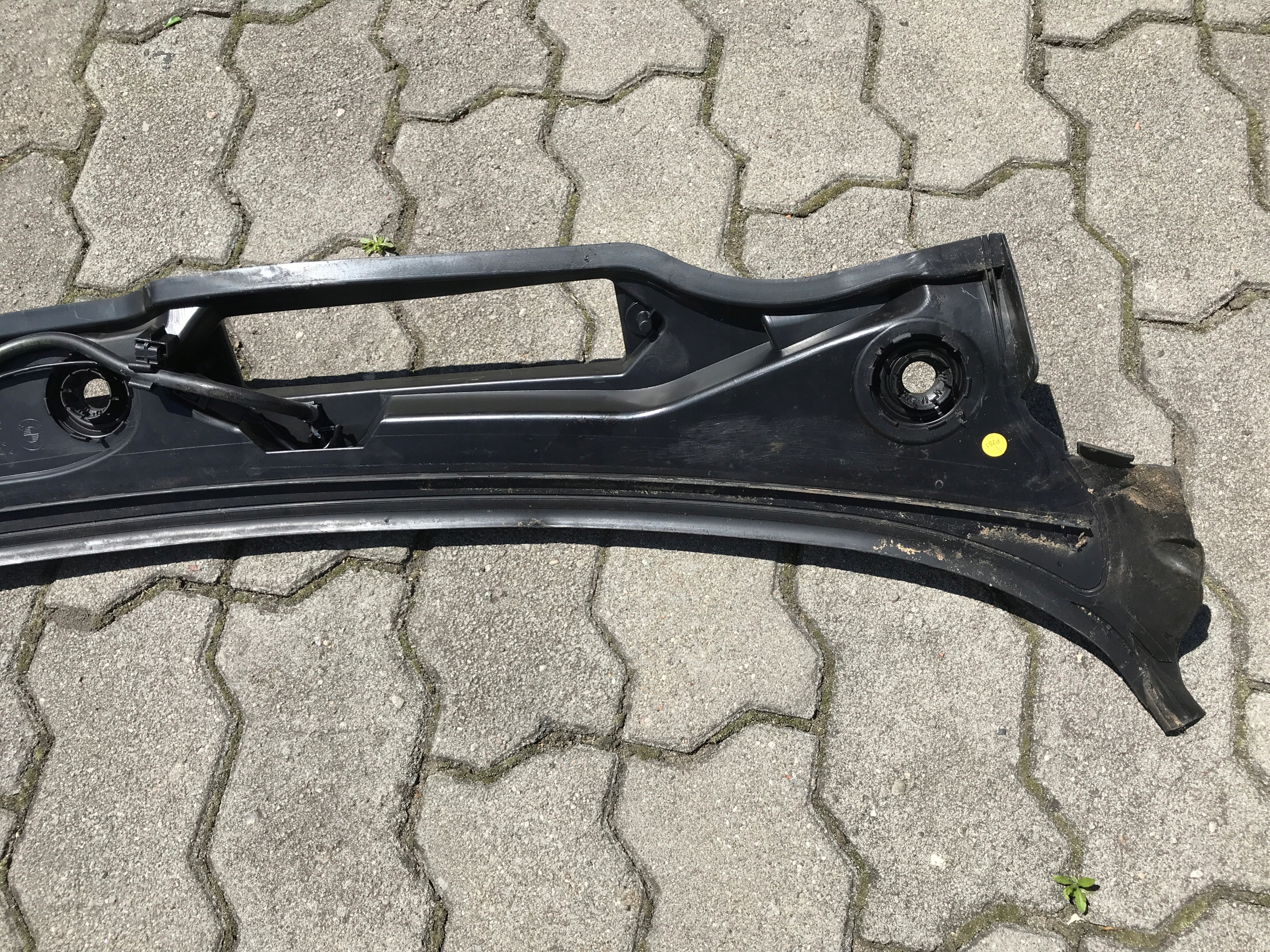 torpédo plastové BMW E90 E91 7180743
