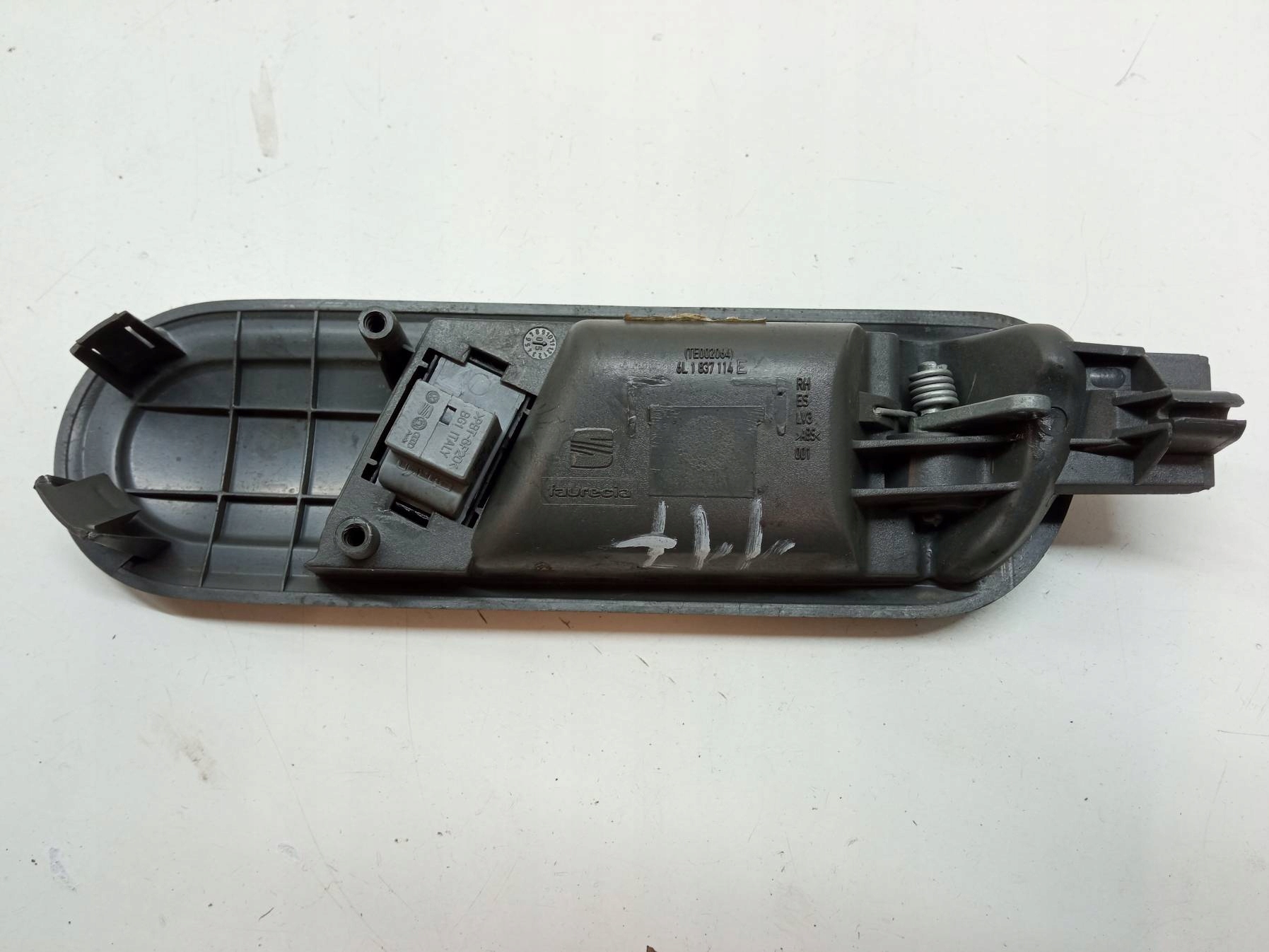 handle inner right front 6L1837114E Seat Ibiza III (2002-2008)