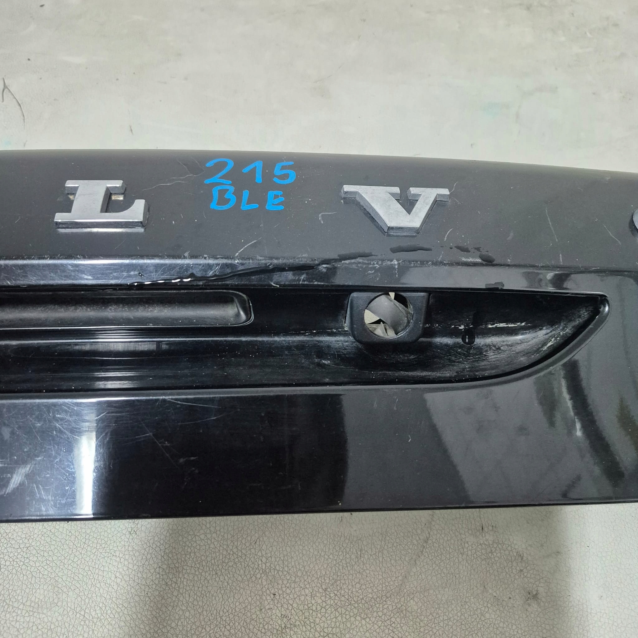 VOLVO V40 12-19 cap moulding cap bonnet rear part