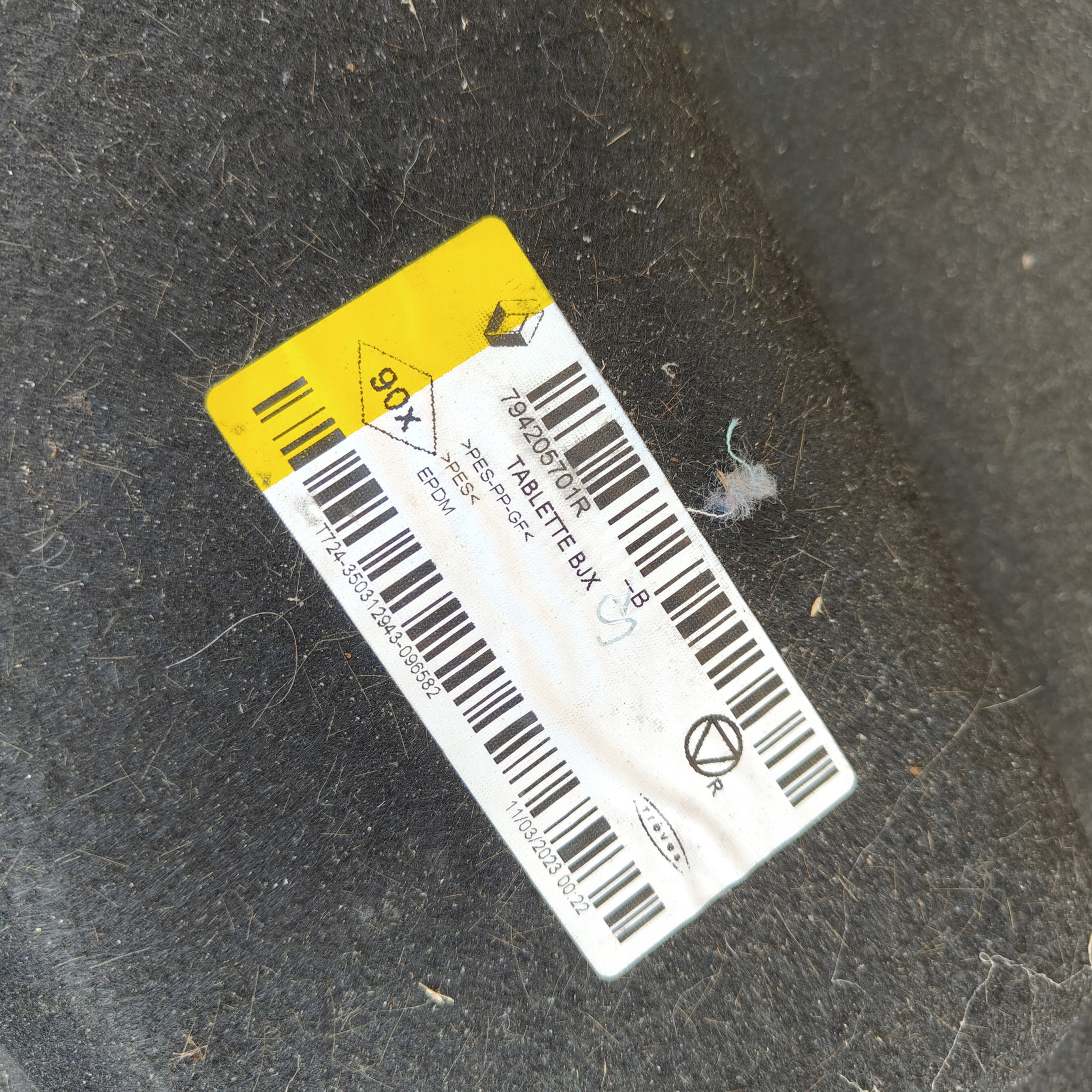 plato boot rear part DACIA SANDERO III