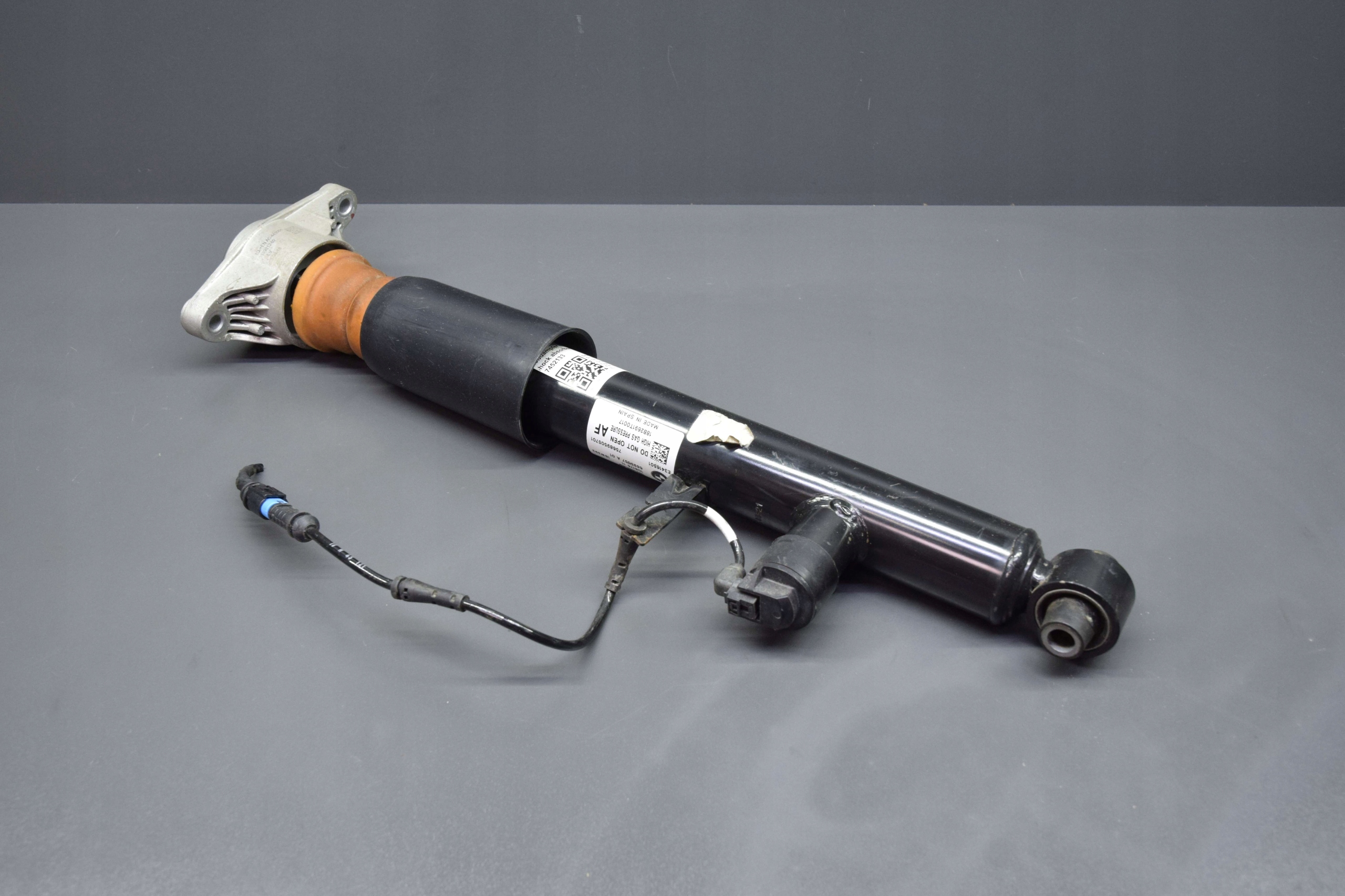 shock absorber left right rear part BMW 3 G20 6km