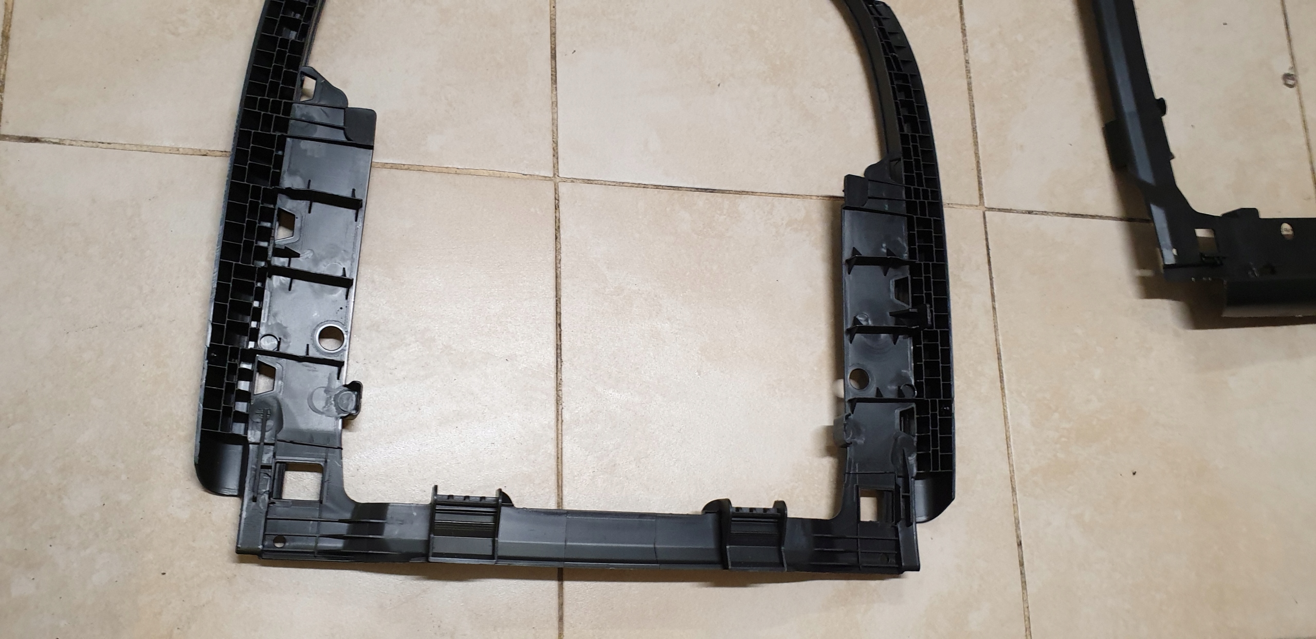 ADAPTER plastic RAMA upper seat left right AUDI A4 B8 8K A5 8T OE
