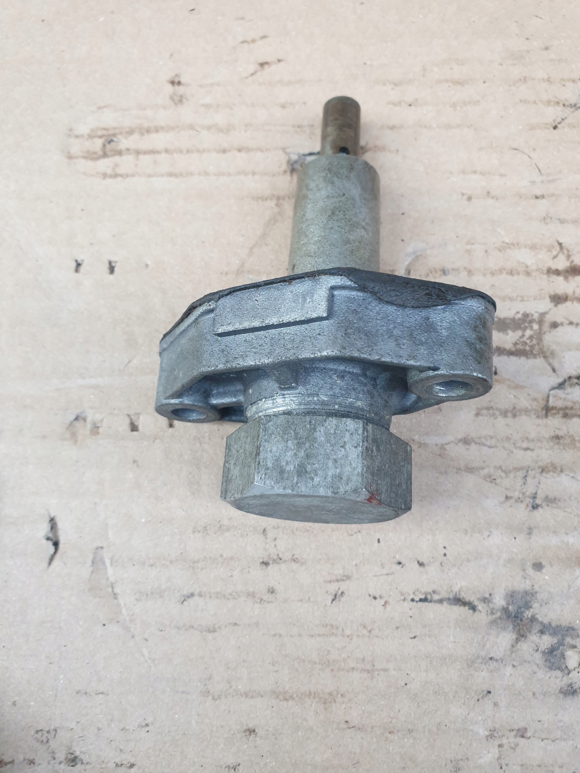 Натяжитель цепи MERCEDES W126 107 1170520631