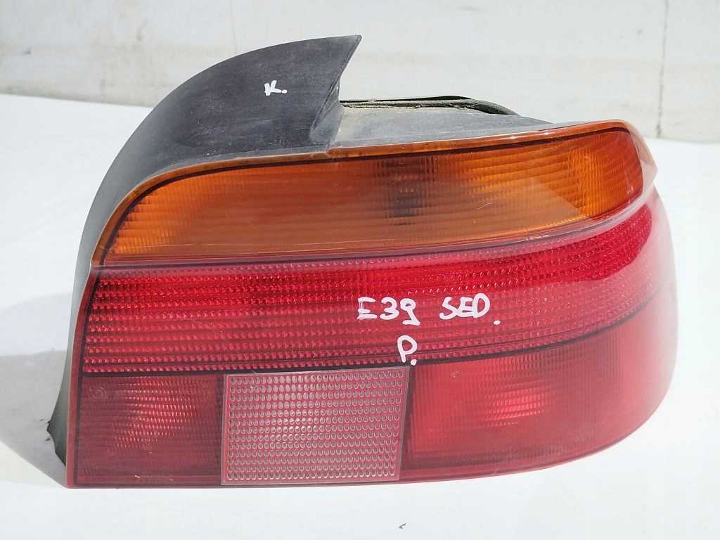 BMW E39 sedan light right rear part rear
