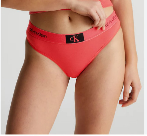 CALVIN KLEIN DAMSKIE MAJTKI STRINGI CZERWONE Z LOGO L 0Z8B6*