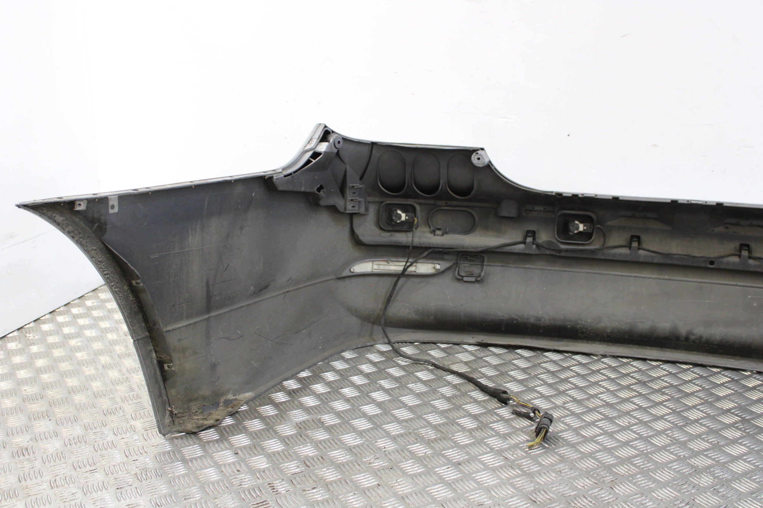 bumper rear part rear complete 4 X PDC BMW 5 E60 sedan
