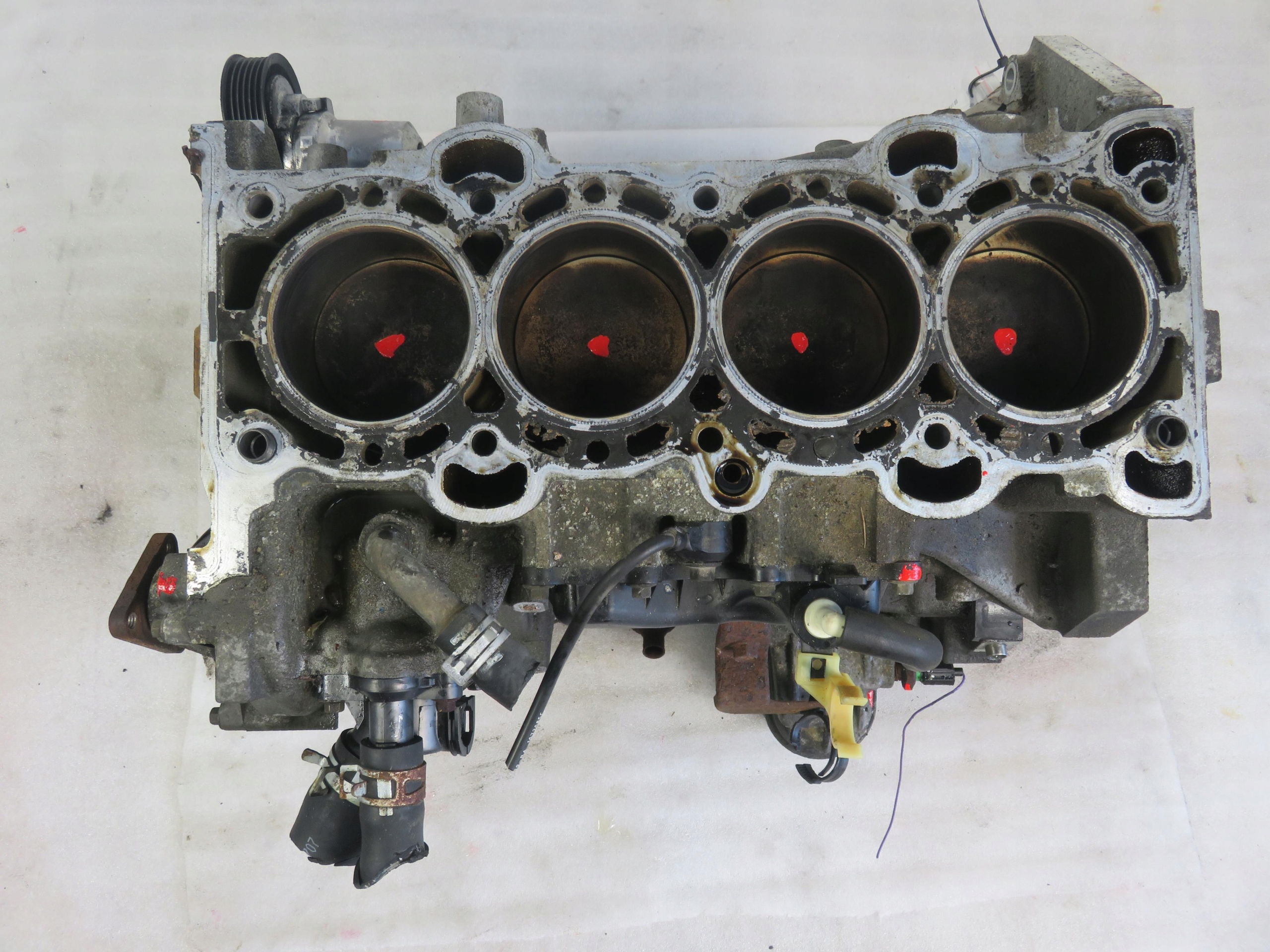 BLOK DÓŁ WAŁ TŁOKI MAZDA 6 I 1.8 L813