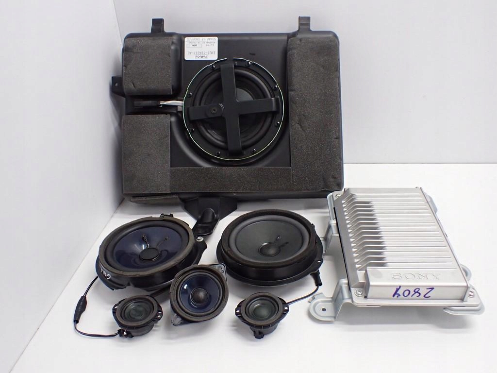 DS7T-18B849-BD EM2T-18T806-BB - УСИЛИТЕЛЬ САБВУФЕРА FORD GALAXY MK4 20R