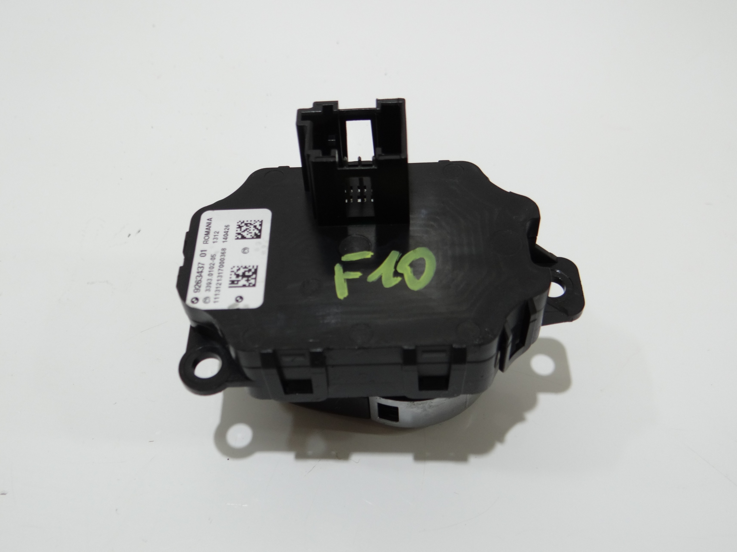 button switch START STOP BMW F10 F11 9263437 (20189733)
